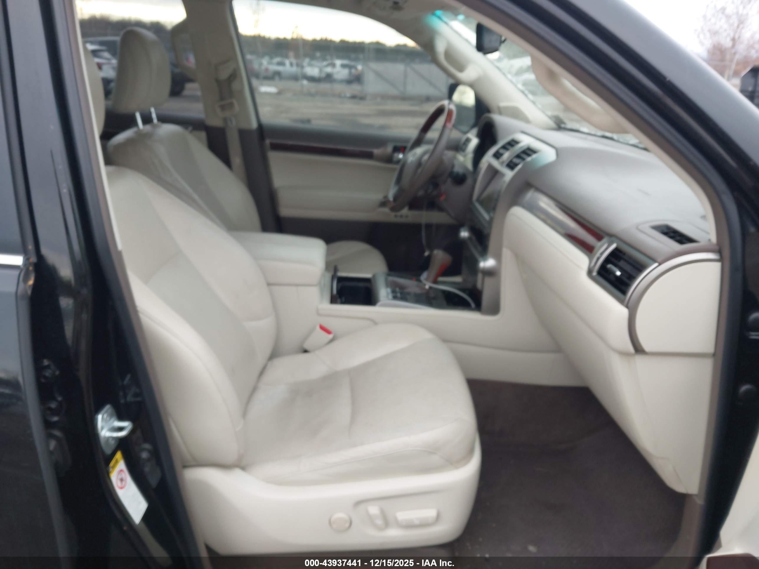 LEXUS GX image 5