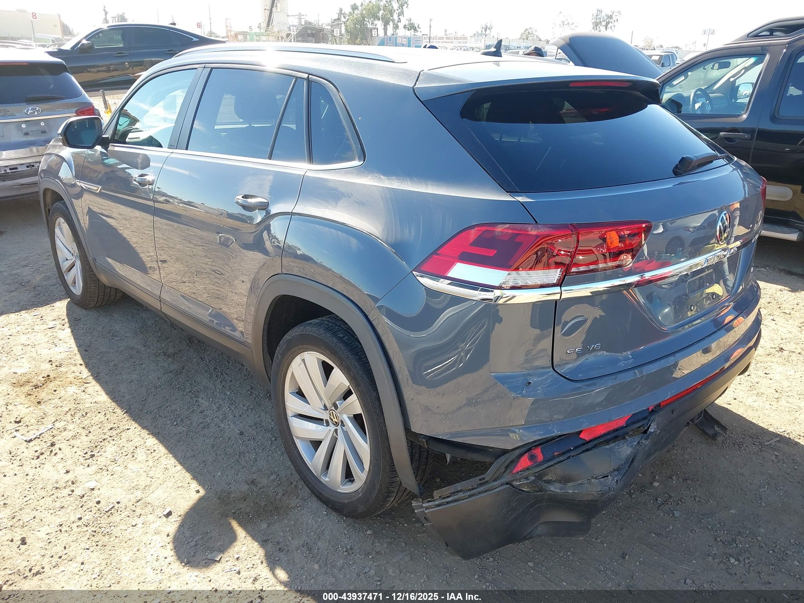 VOLKSWAGEN ATLAS image 3