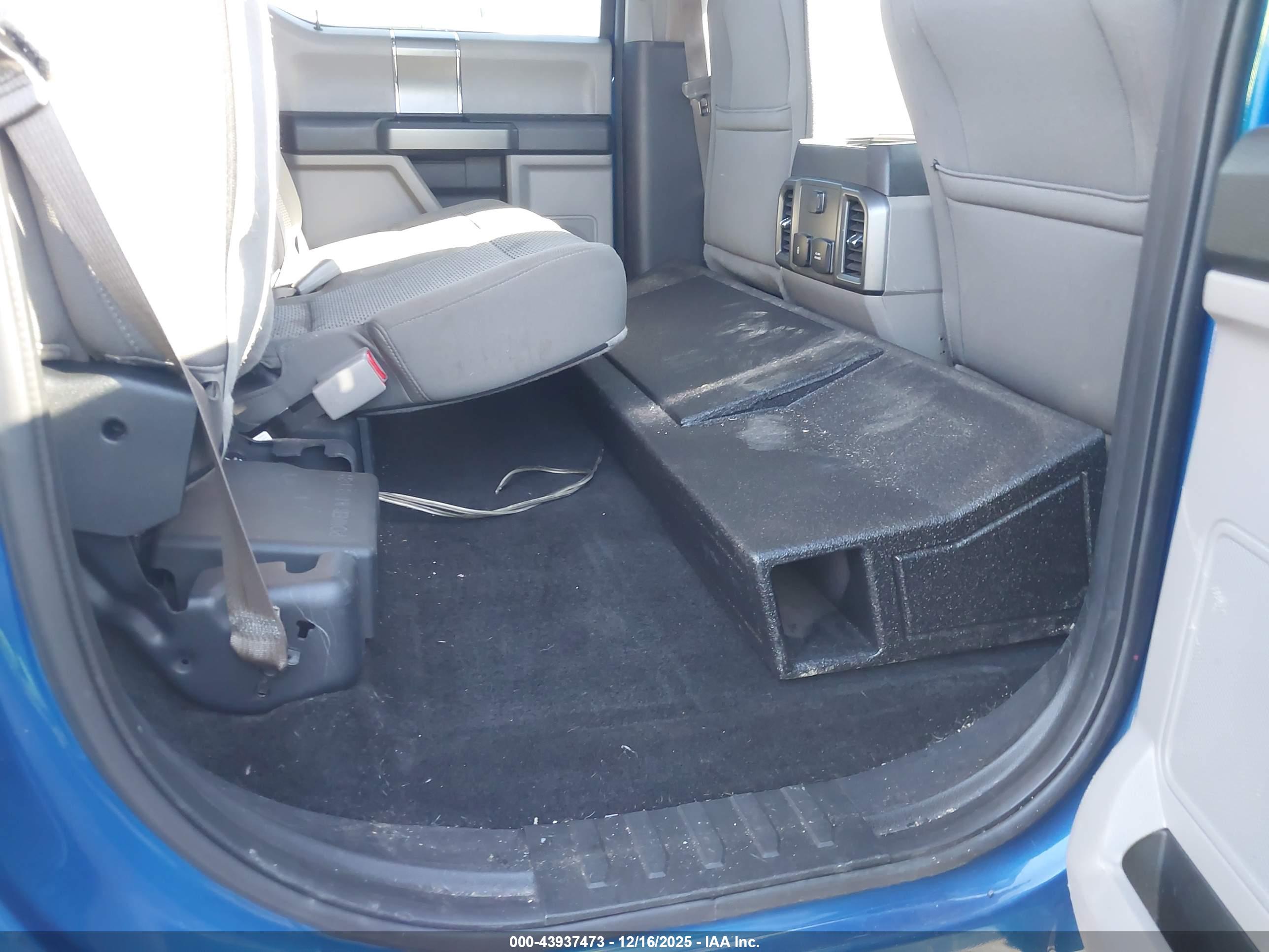 FORD F-150 image 8