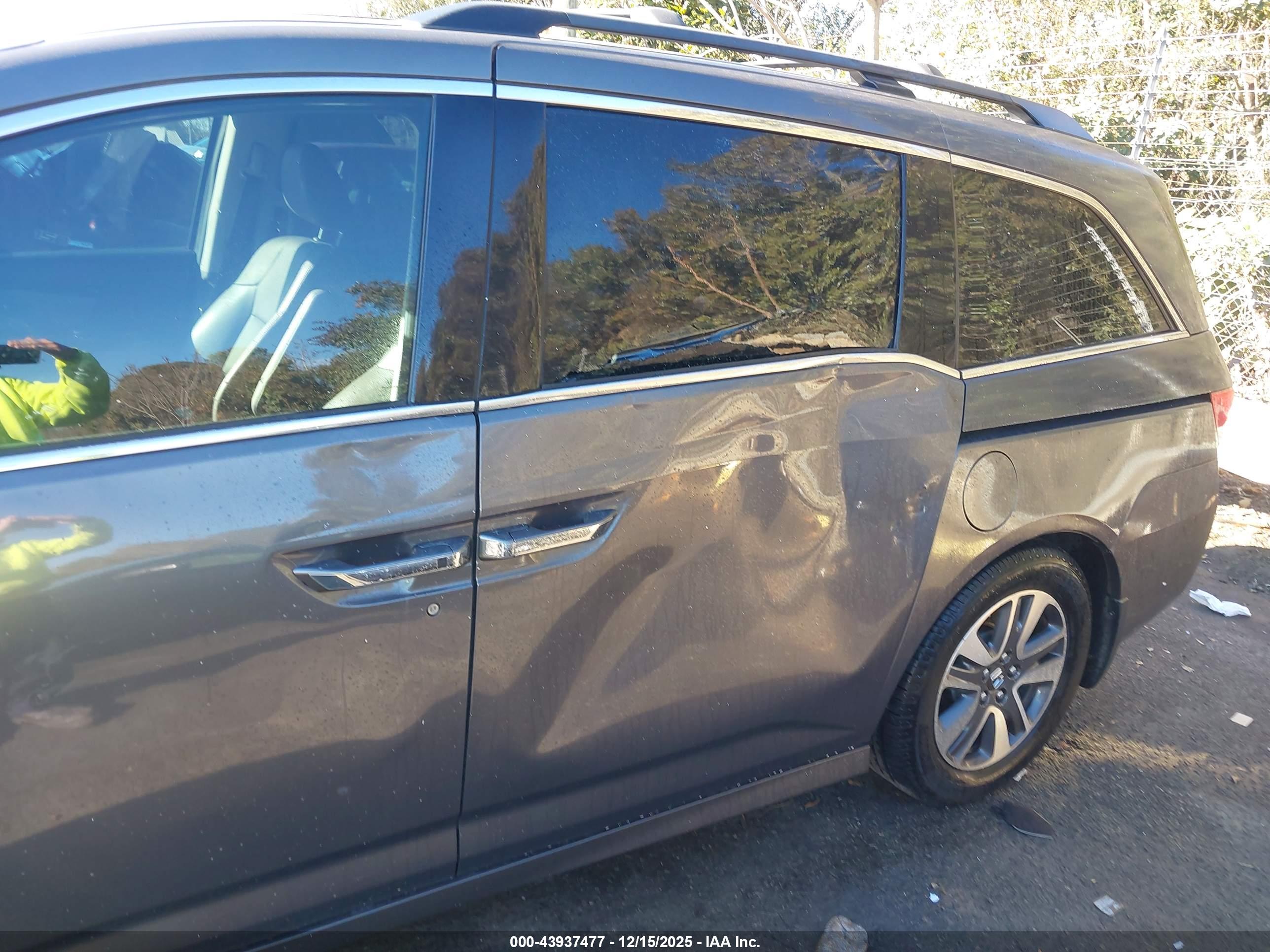 HONDA ODYSSEY image 6