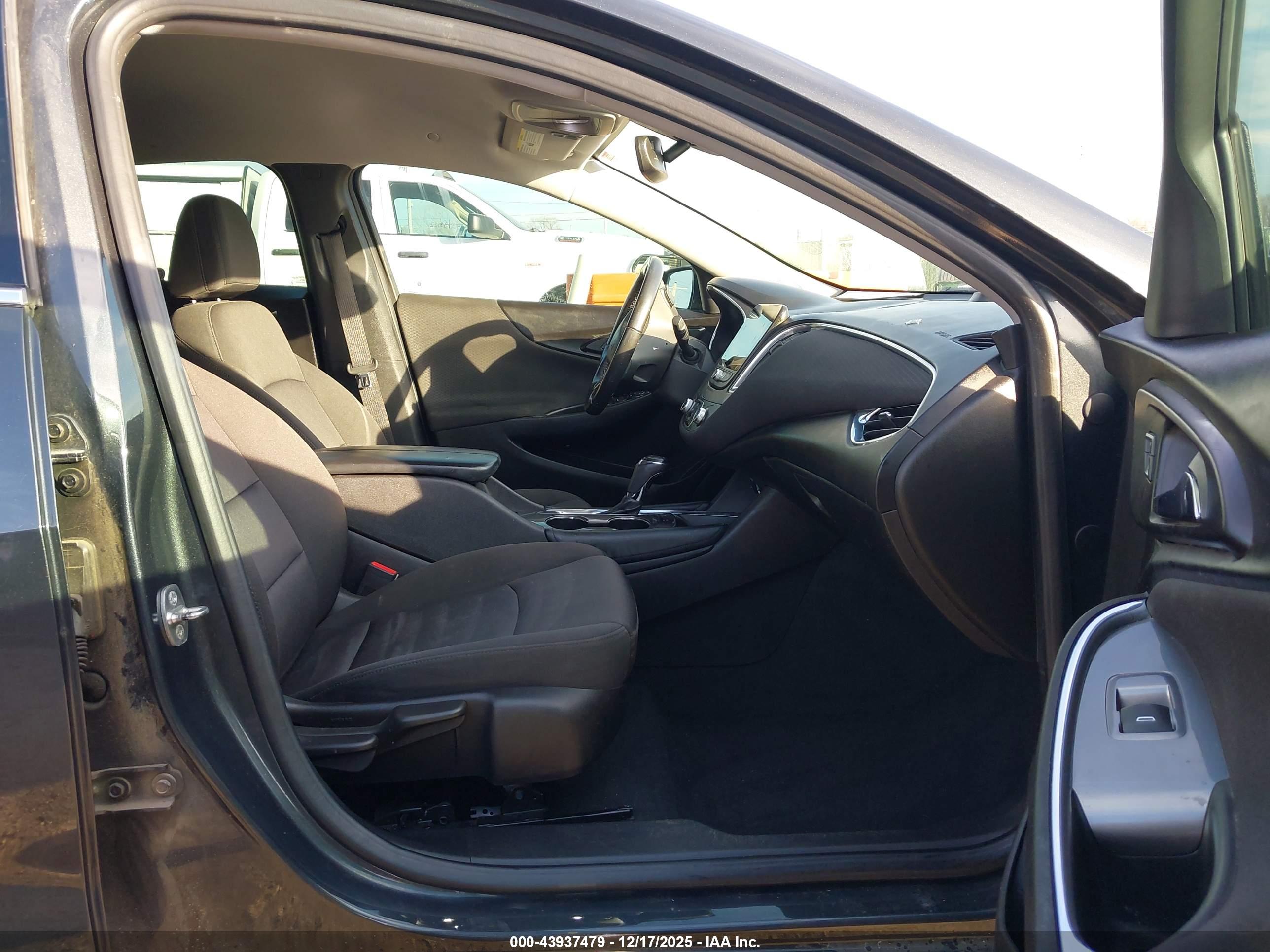 CHEVROLET MALIBU image 5