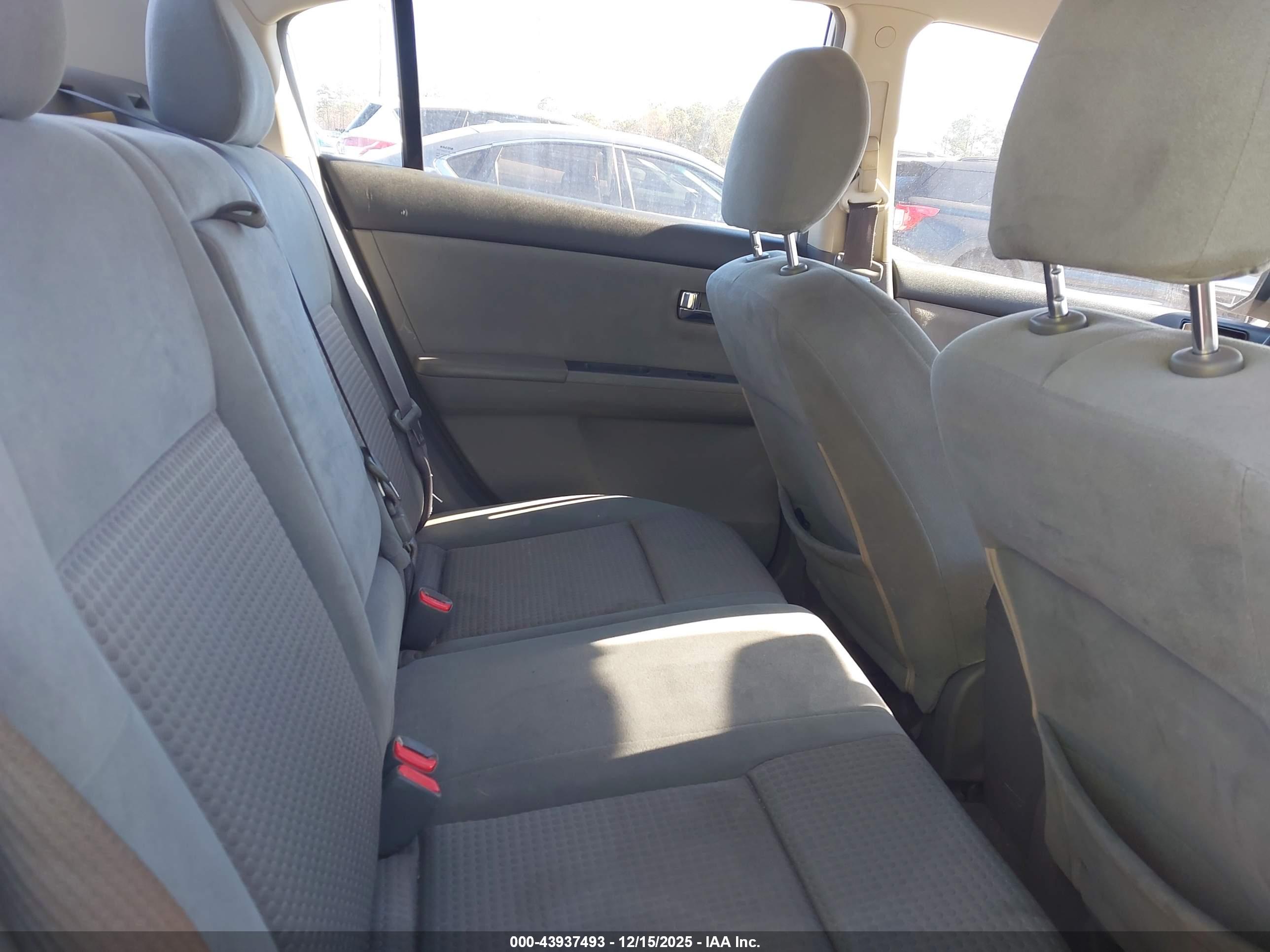 NISSAN SENTRA image 8