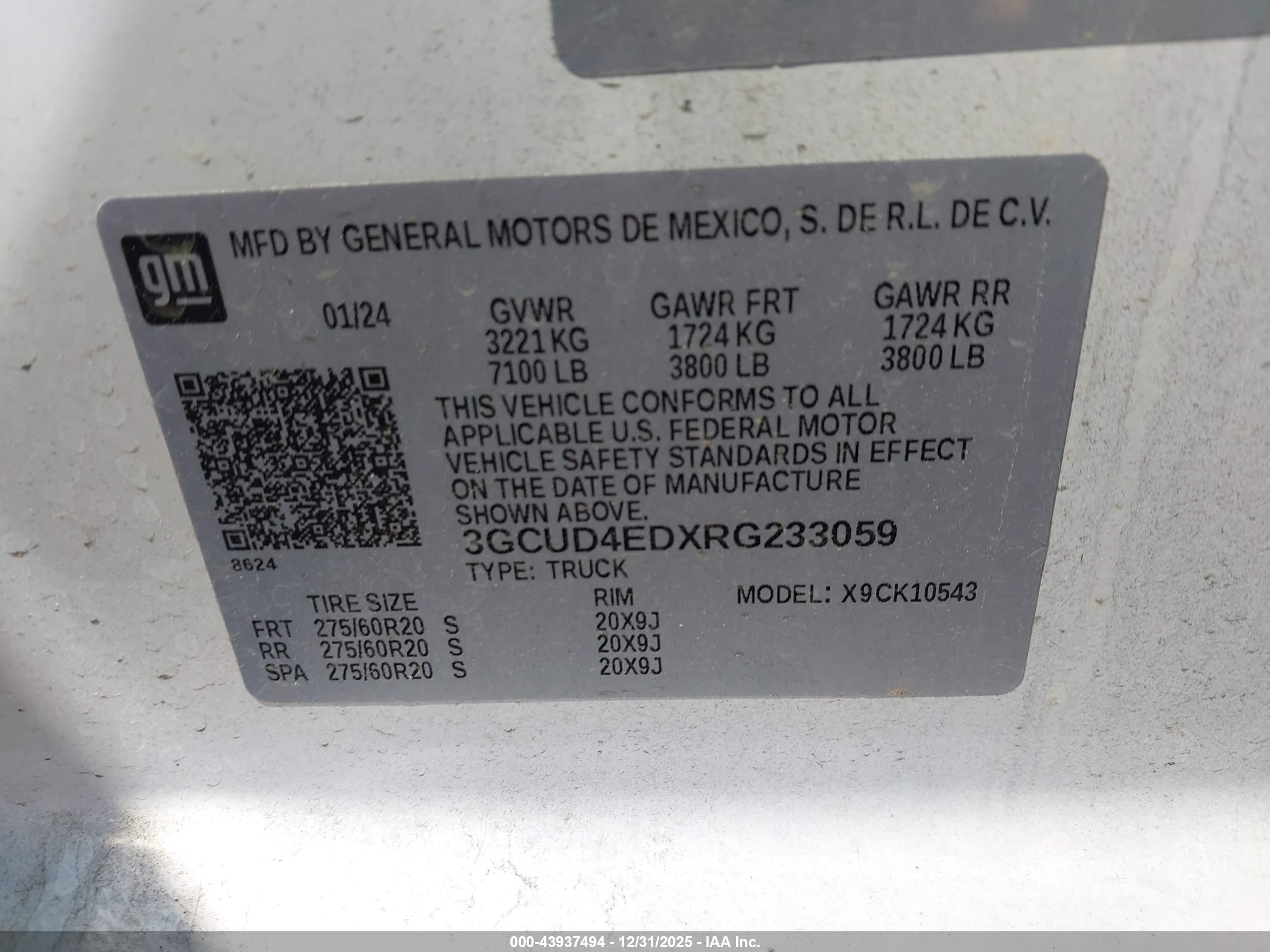 CHEVROLET SILVERADO image 9