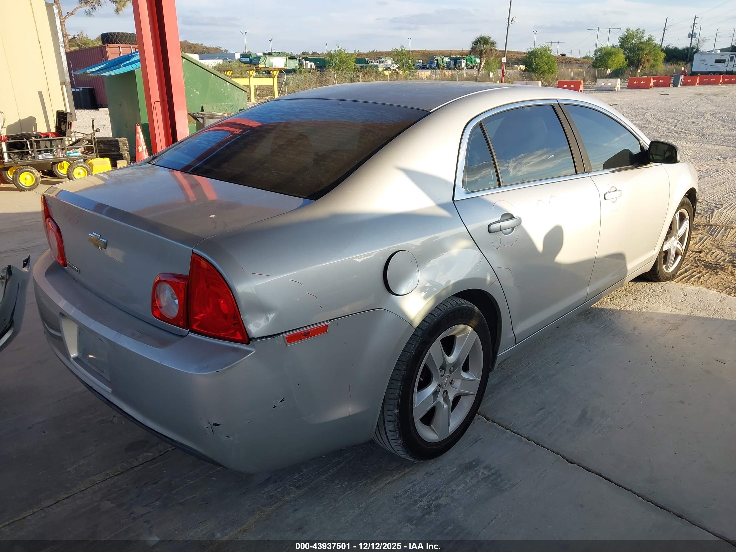 CHEVROLET MALIBU image 4