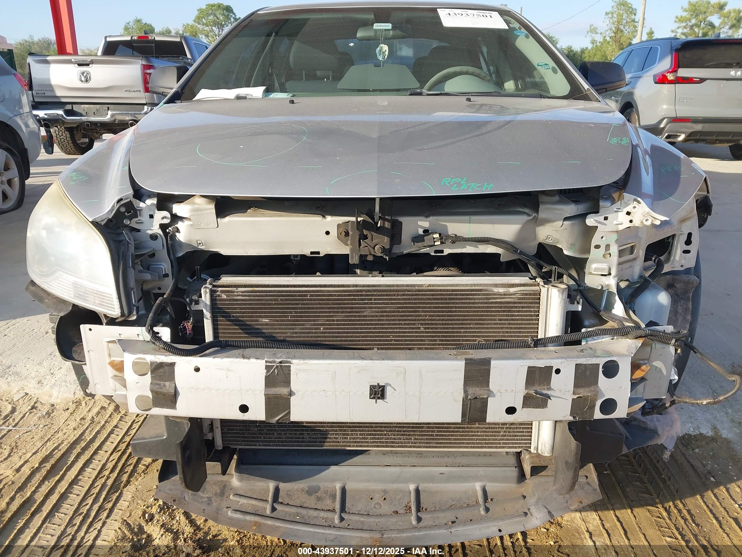 CHEVROLET MALIBU image 6