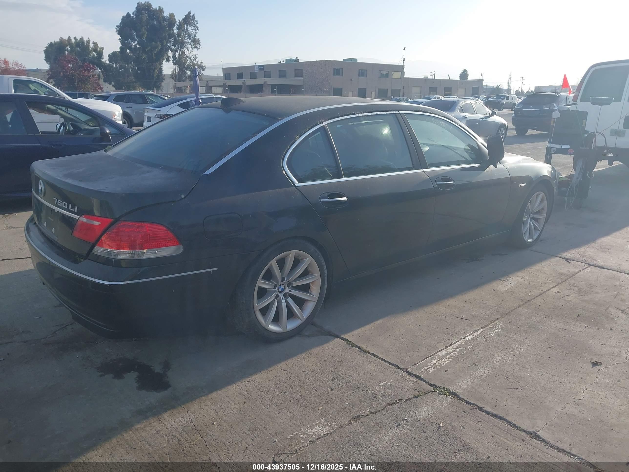 BMW 750LI image 4