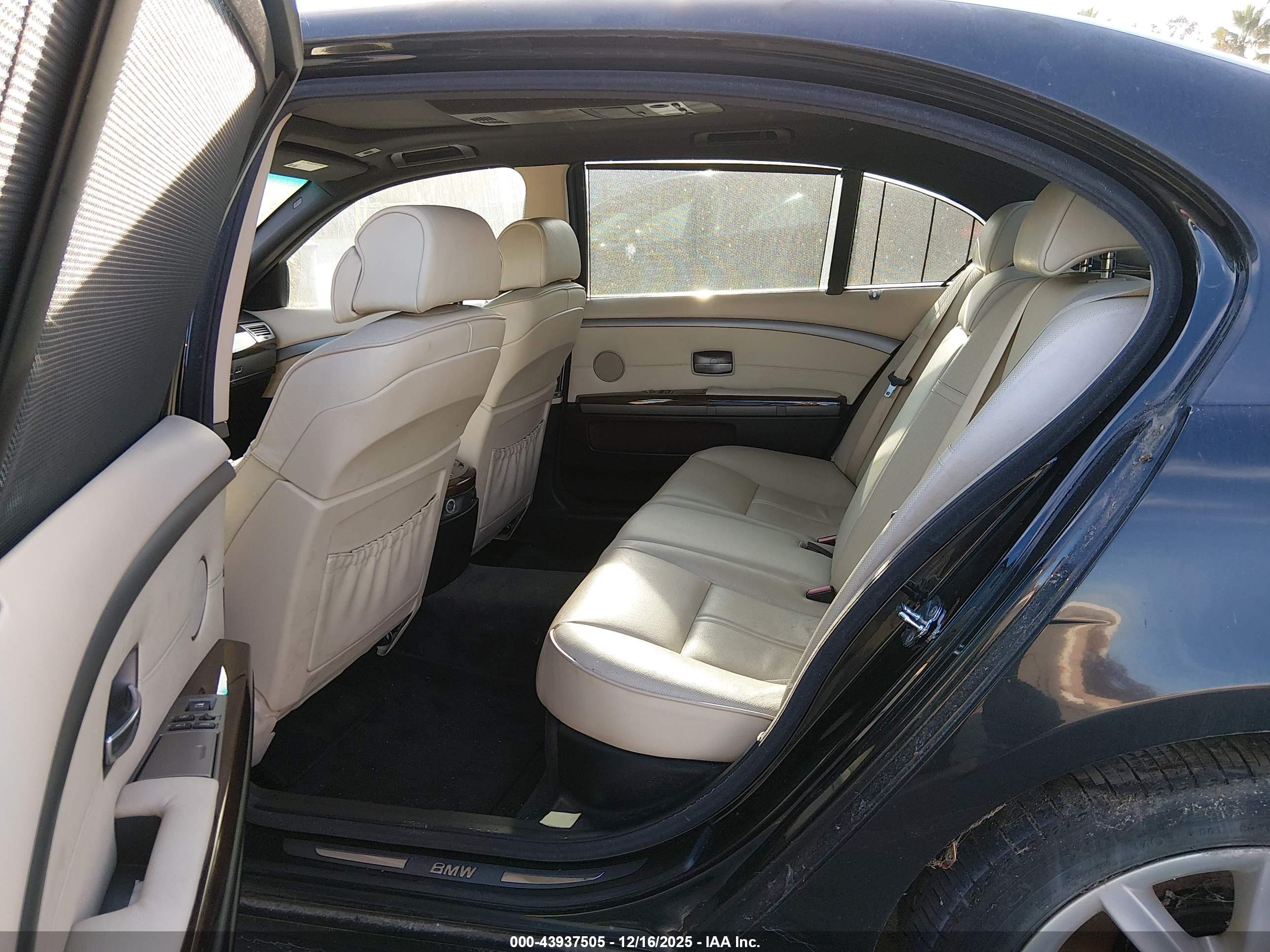BMW 750LI image 8