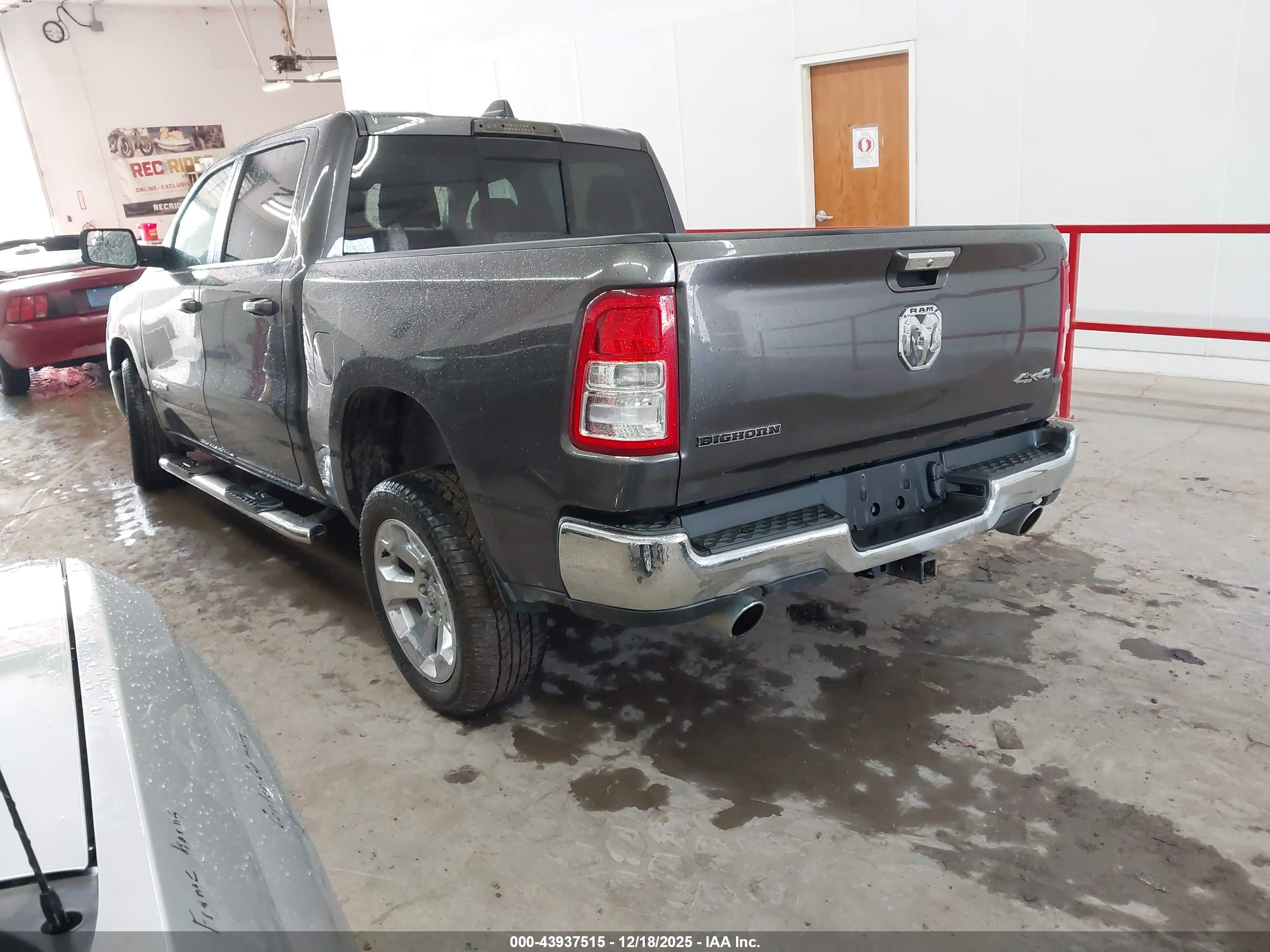 RAM 1500 image 3