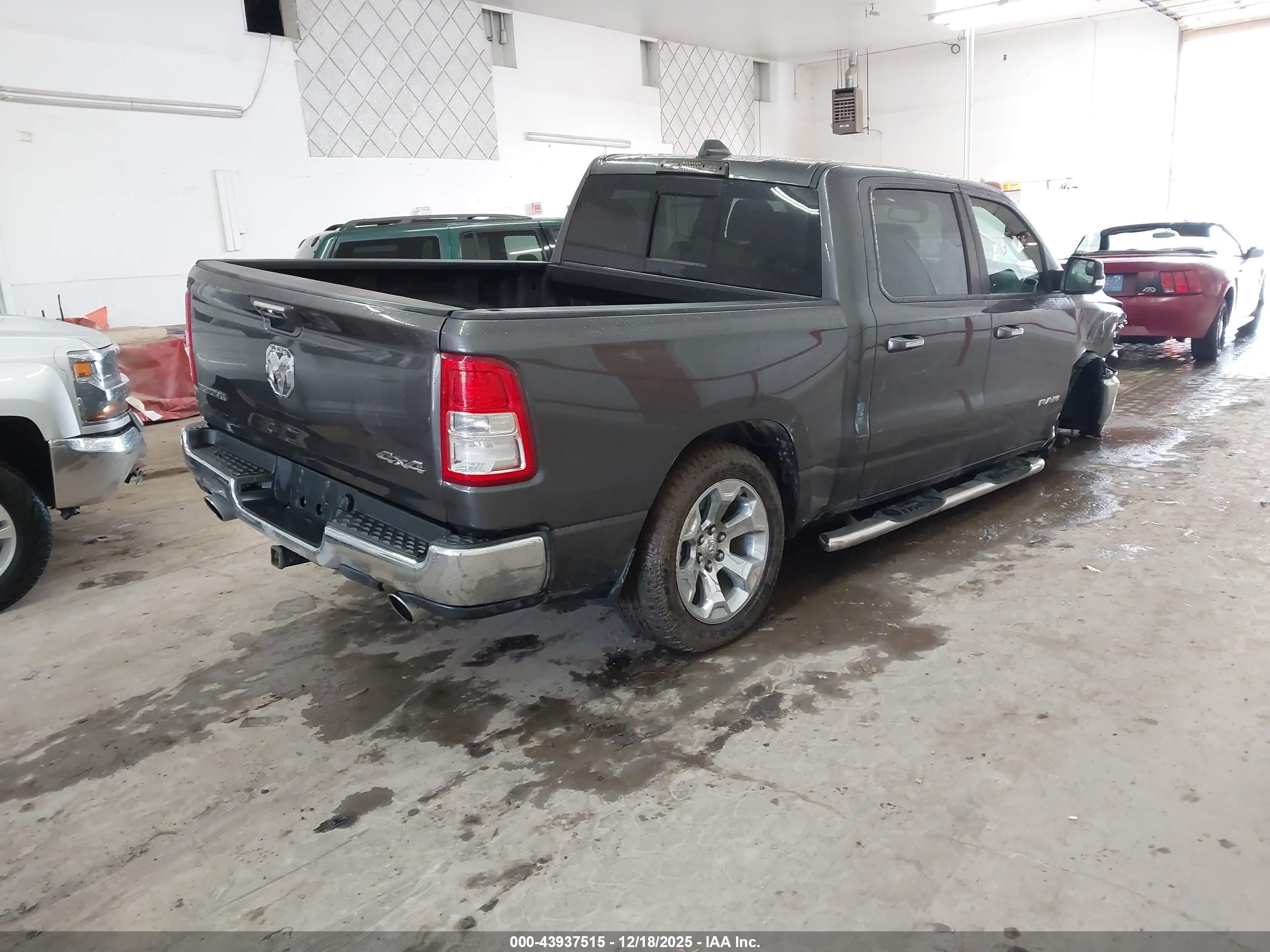RAM 1500 image 4