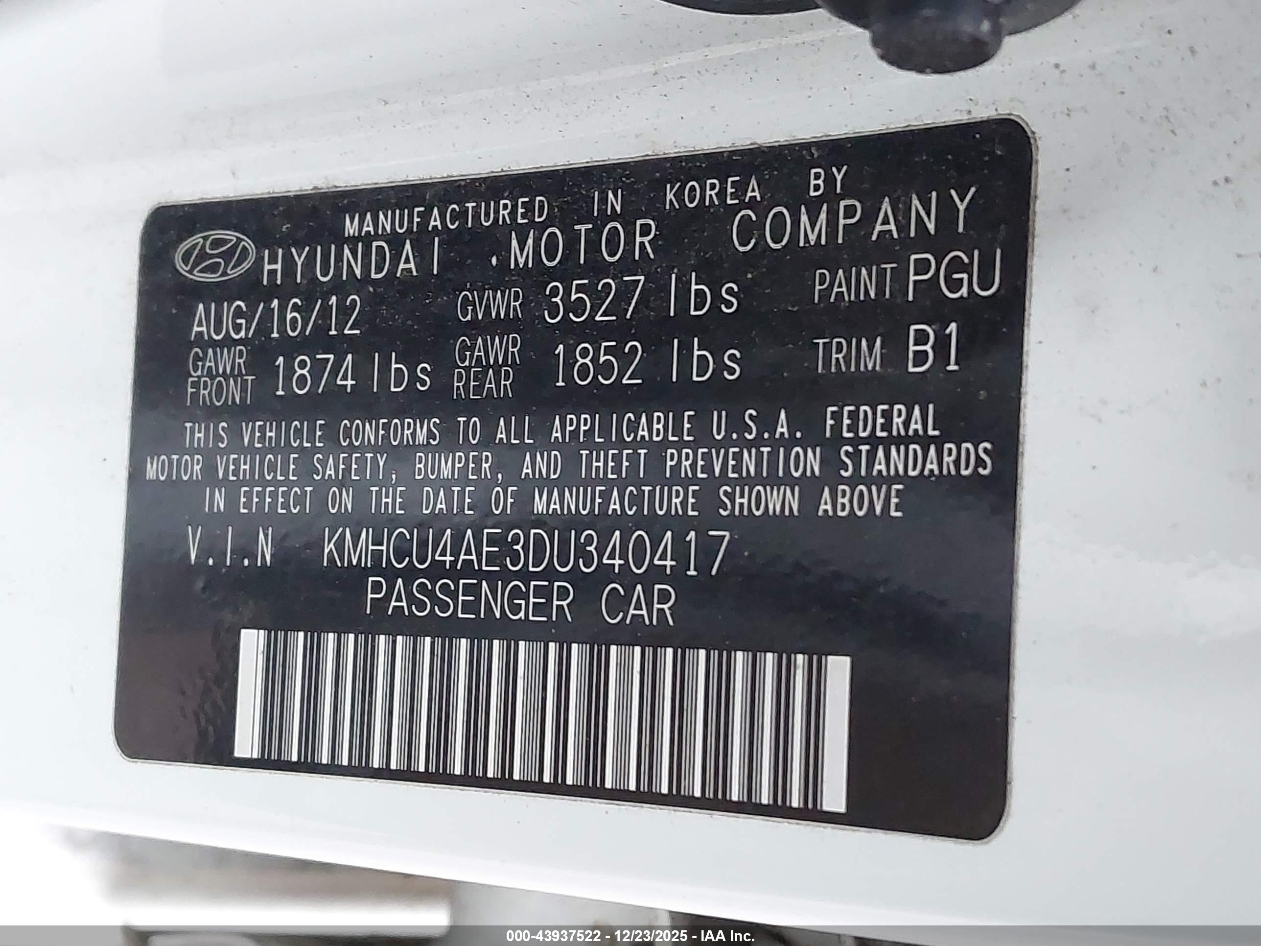 HYUNDAI ACCENT image 9