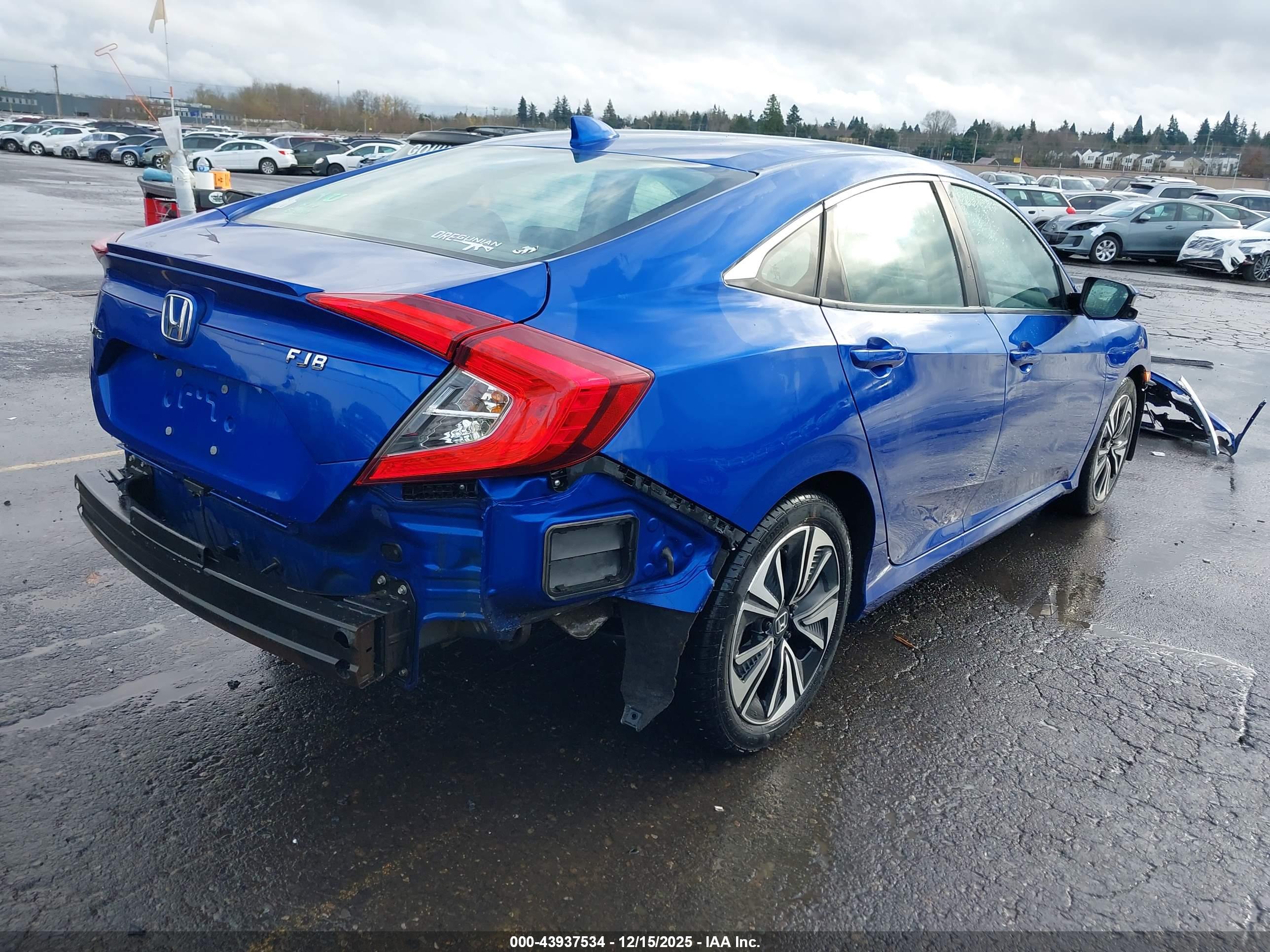 HONDA CIVIC image 4