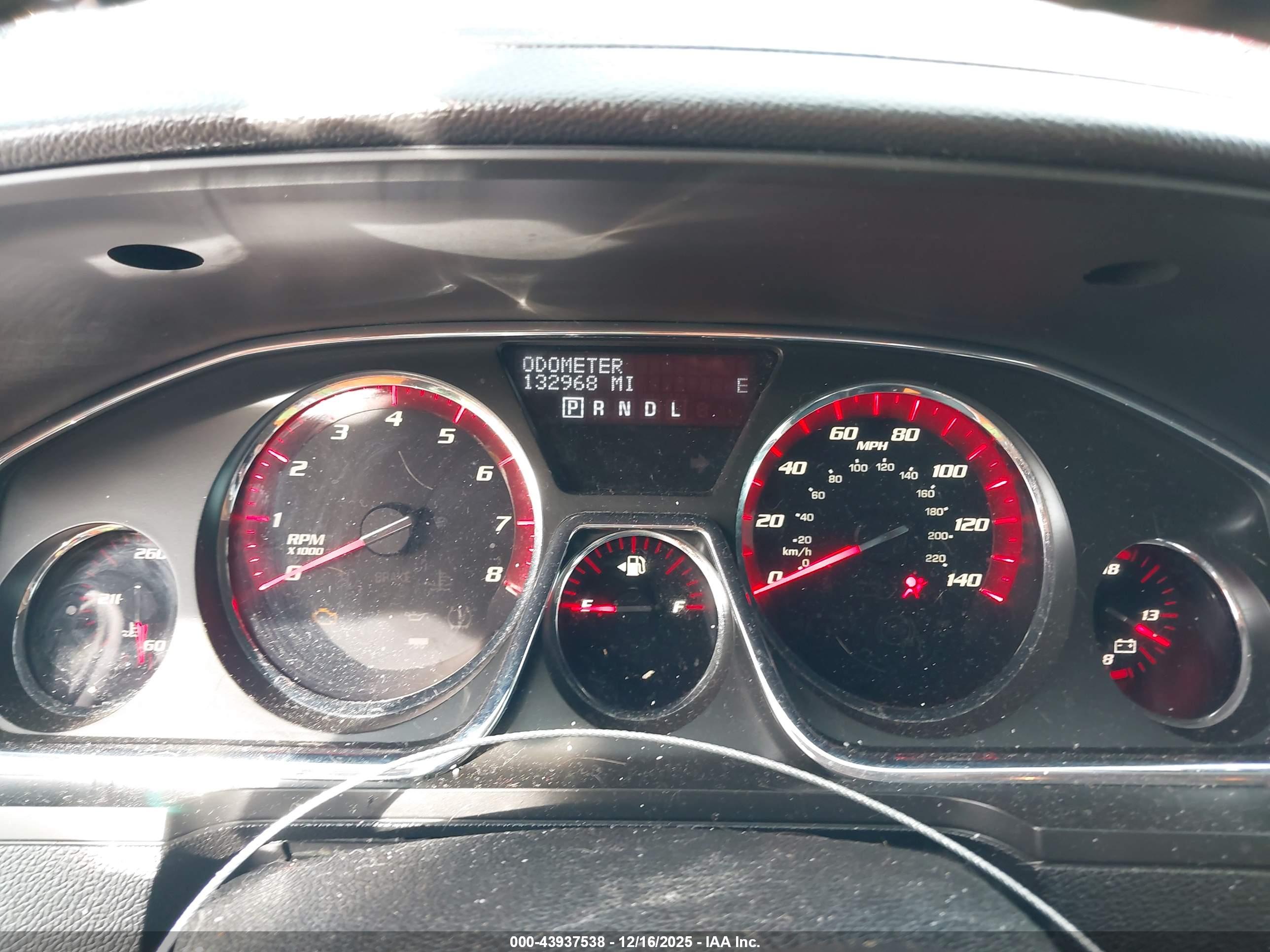 GMC ACADIA image 7