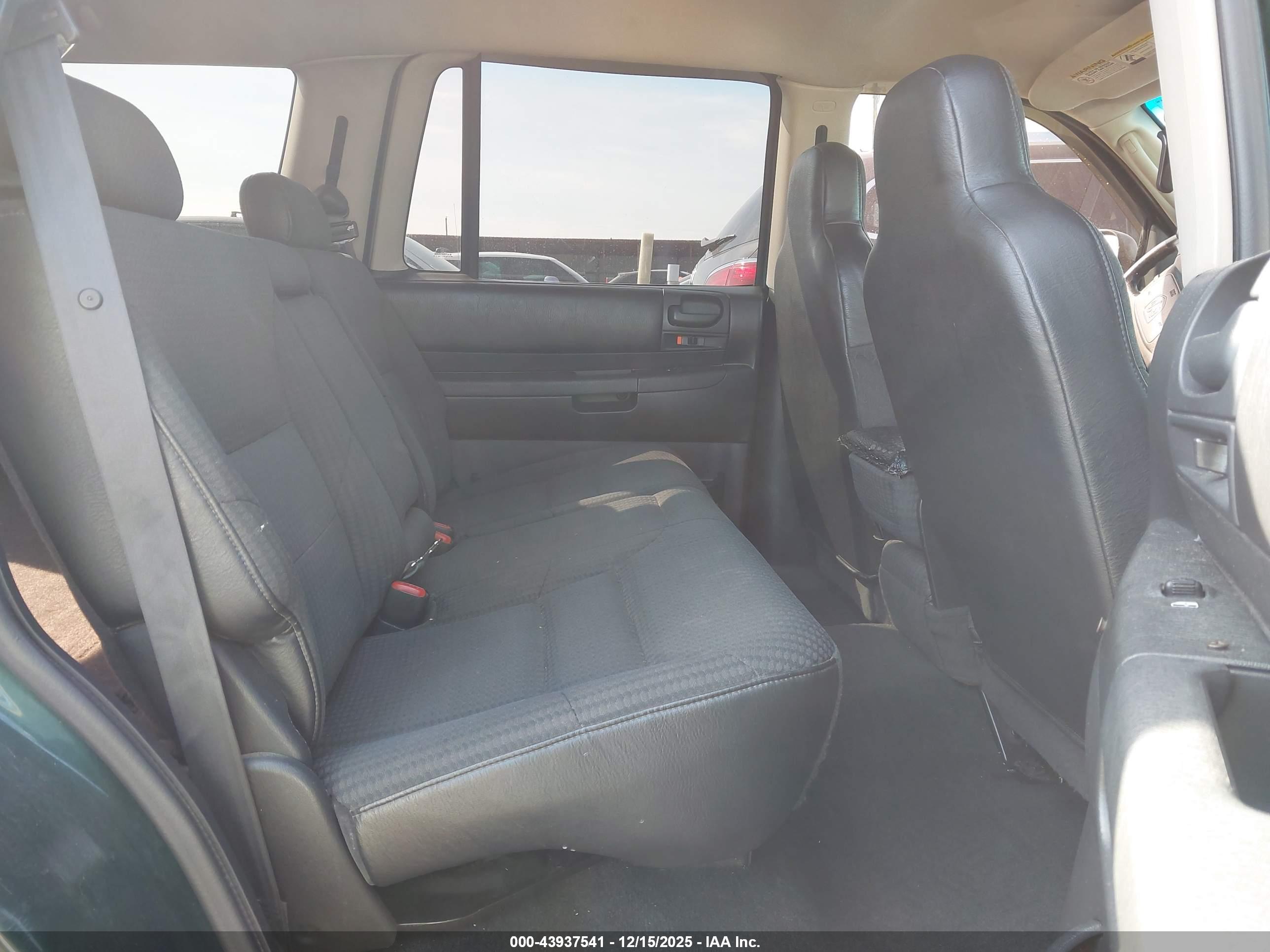 DODGE DURANGO image 8