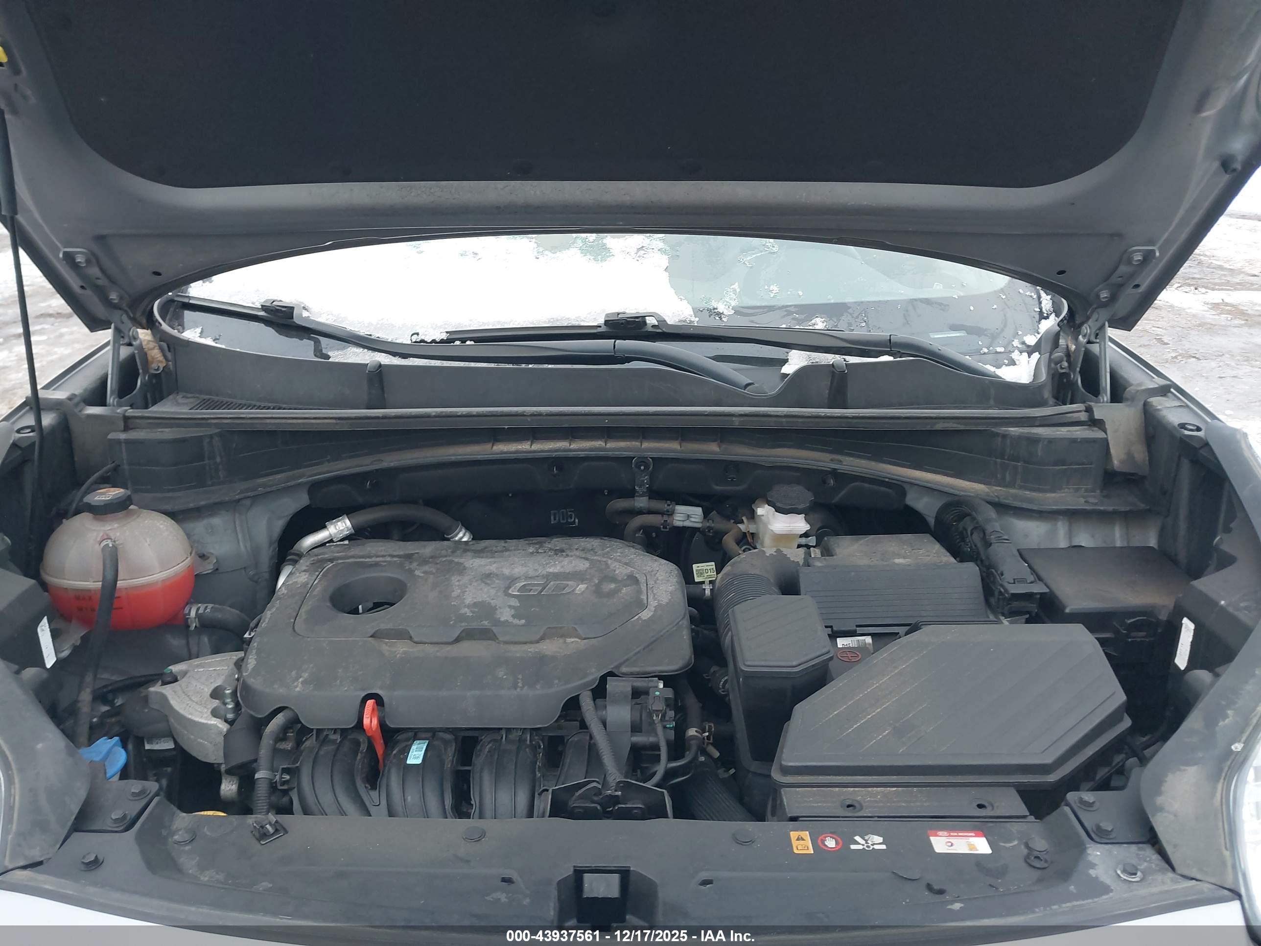 KIA SPORTAGE image 10