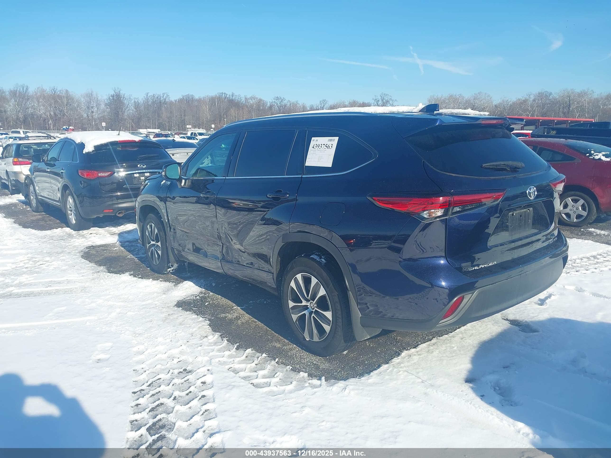 TOYOTA HIGHLANDER image 3