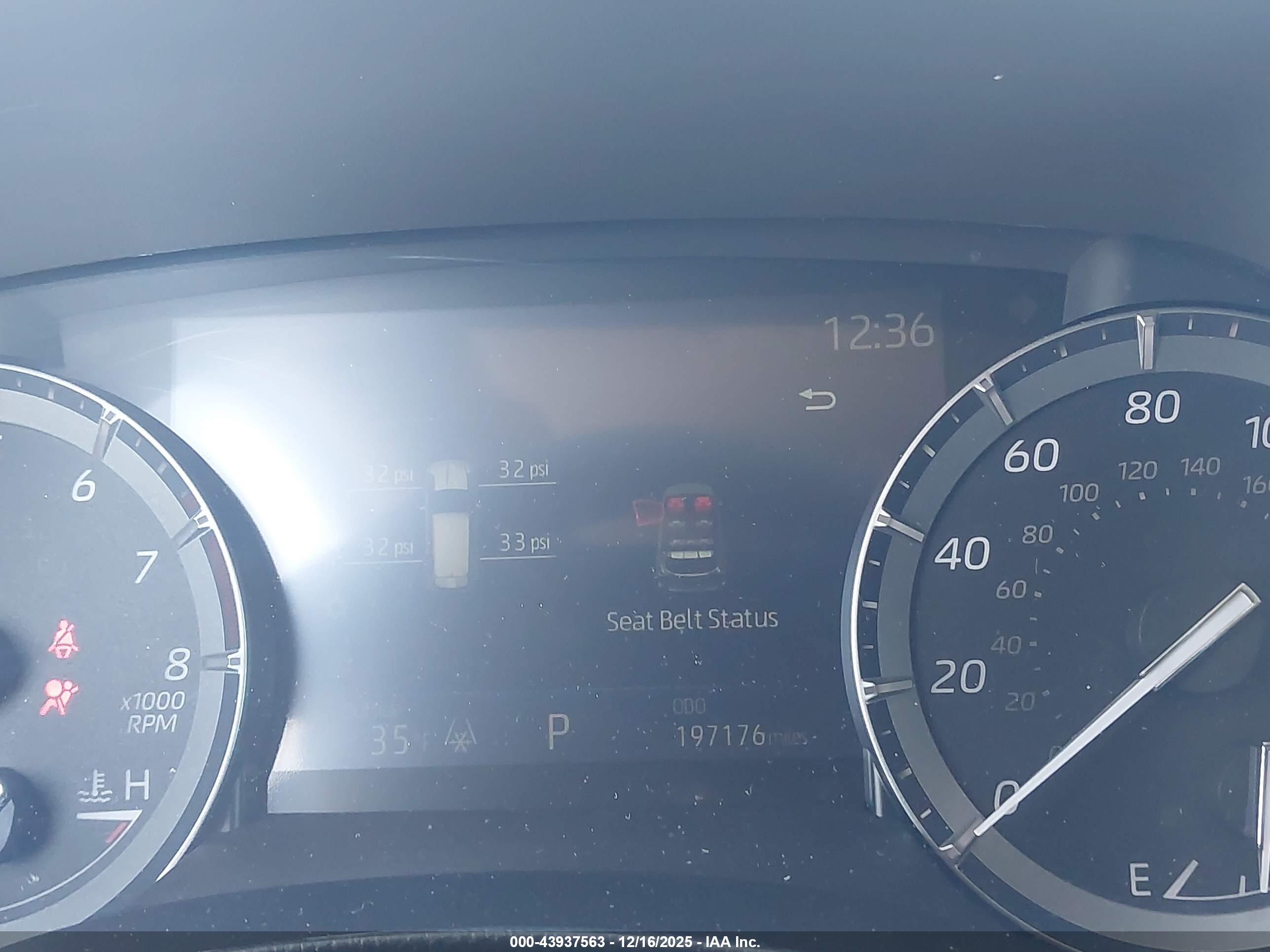 TOYOTA HIGHLANDER image 7