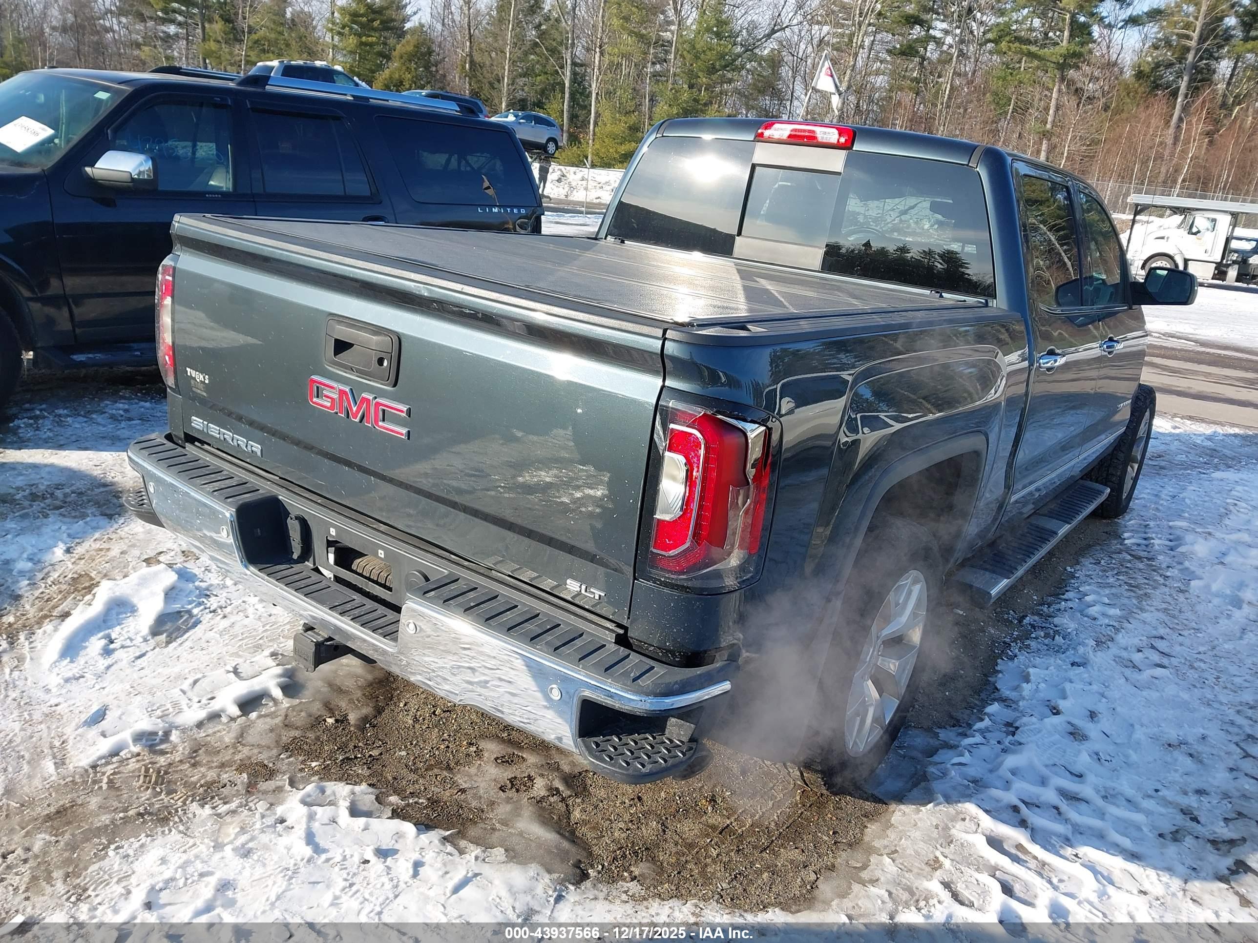 GMC SIERRA image 4