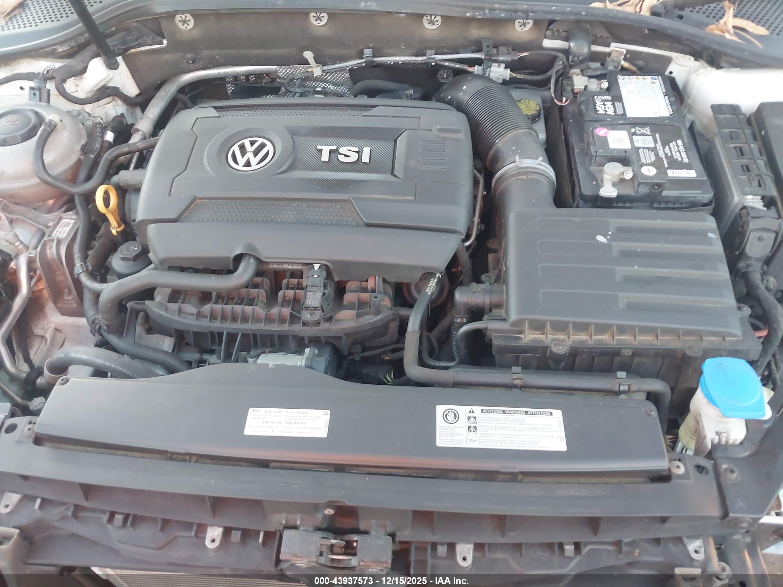 VOLKSWAGEN GOLF image 10
