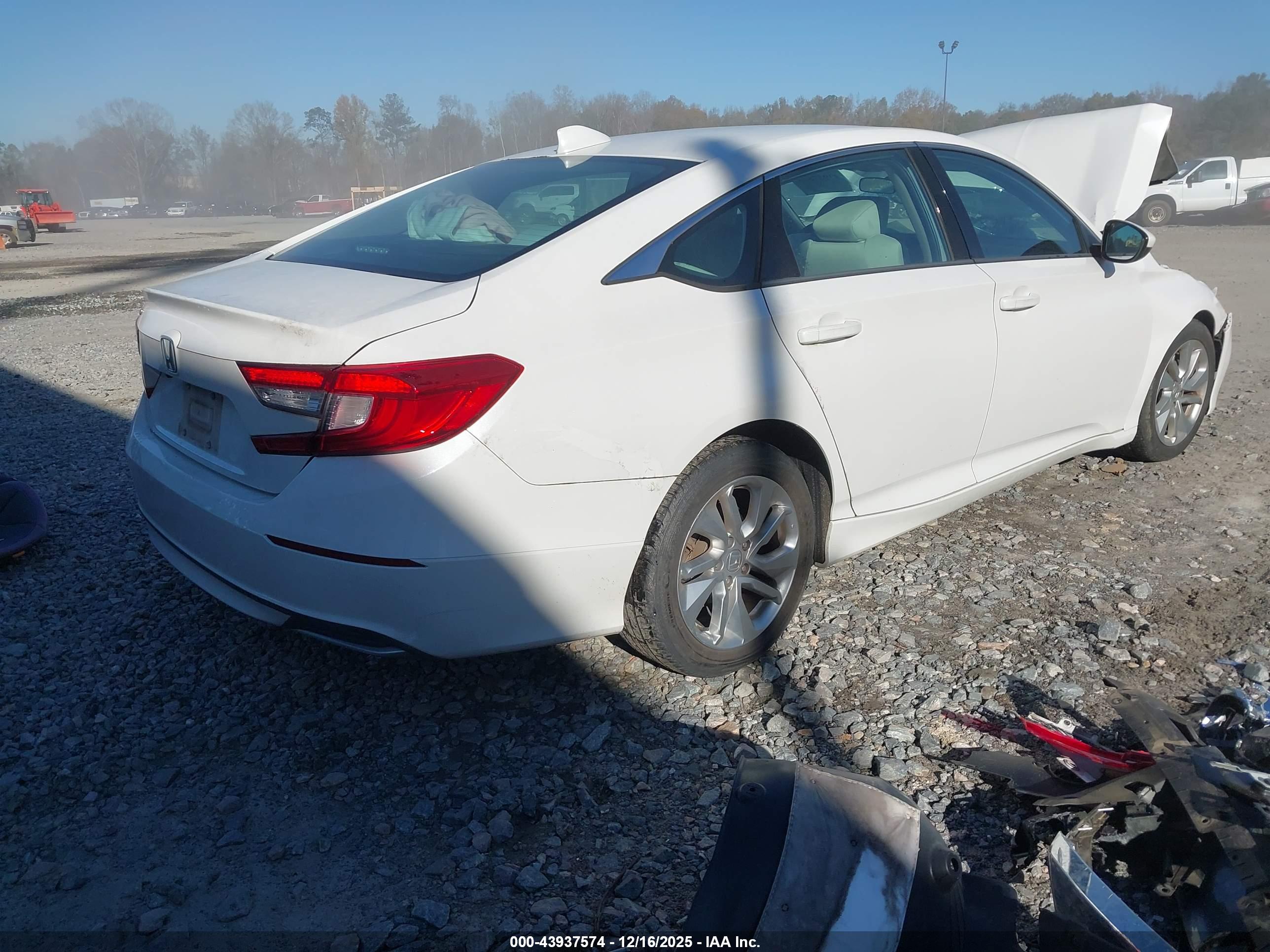 HONDA ACCORD image 4