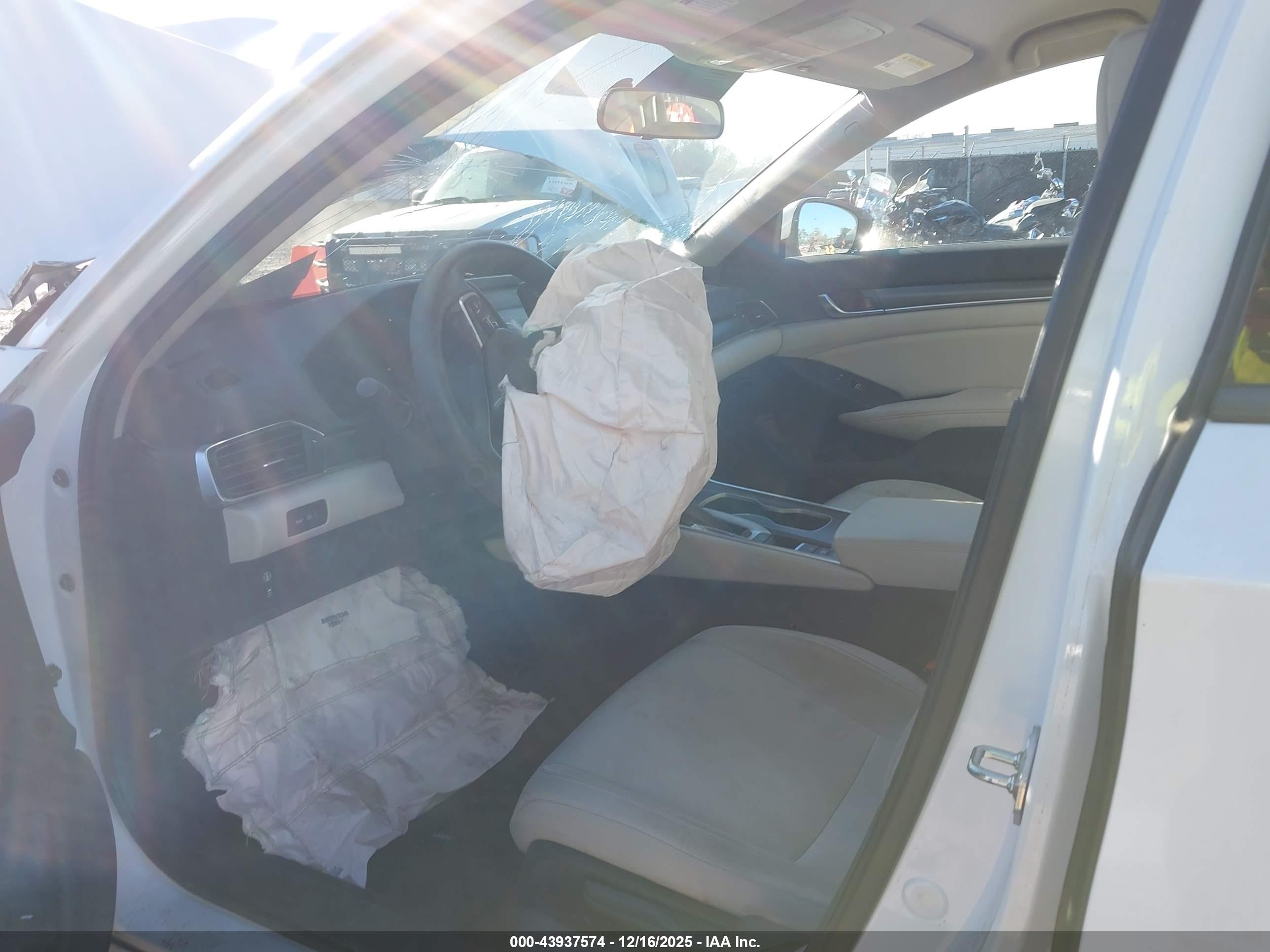 HONDA ACCORD image 5