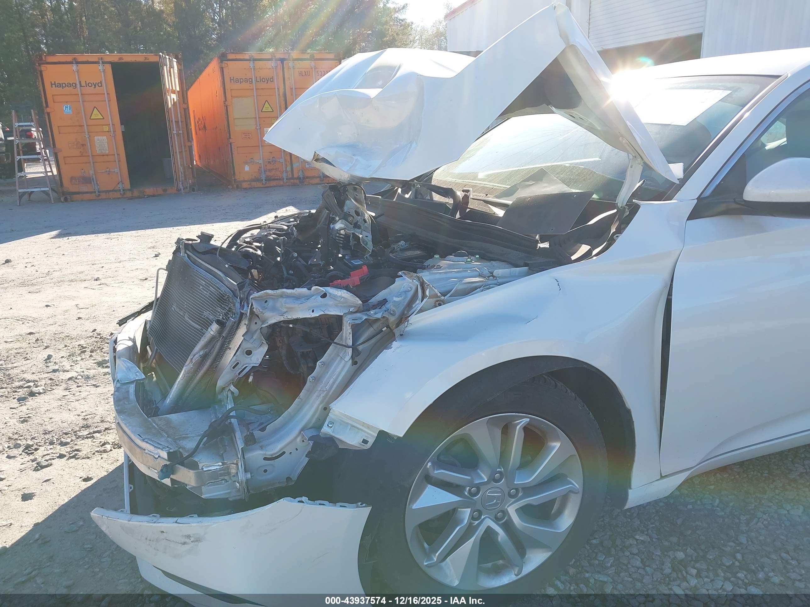 HONDA ACCORD image 6