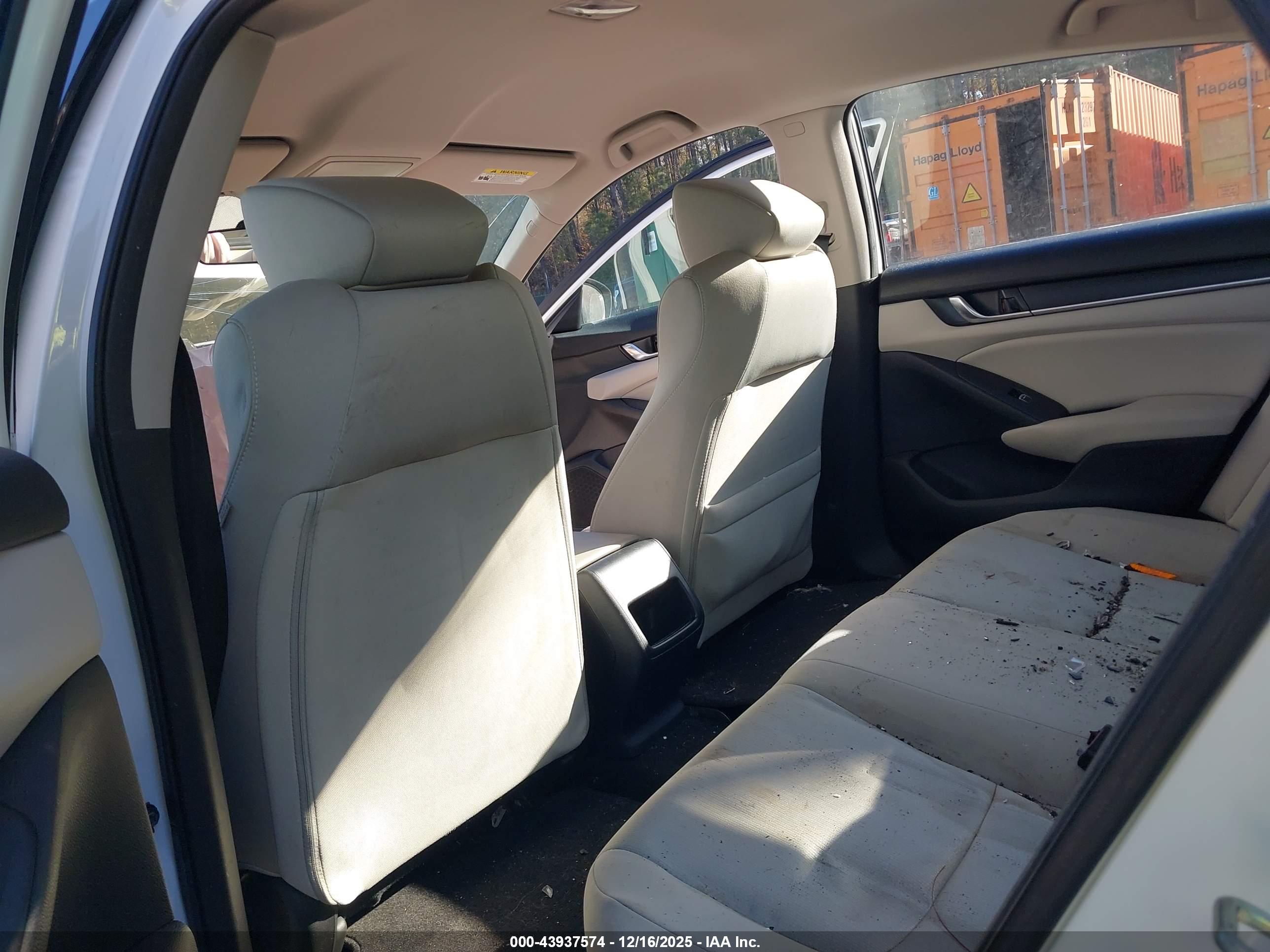 HONDA ACCORD image 8