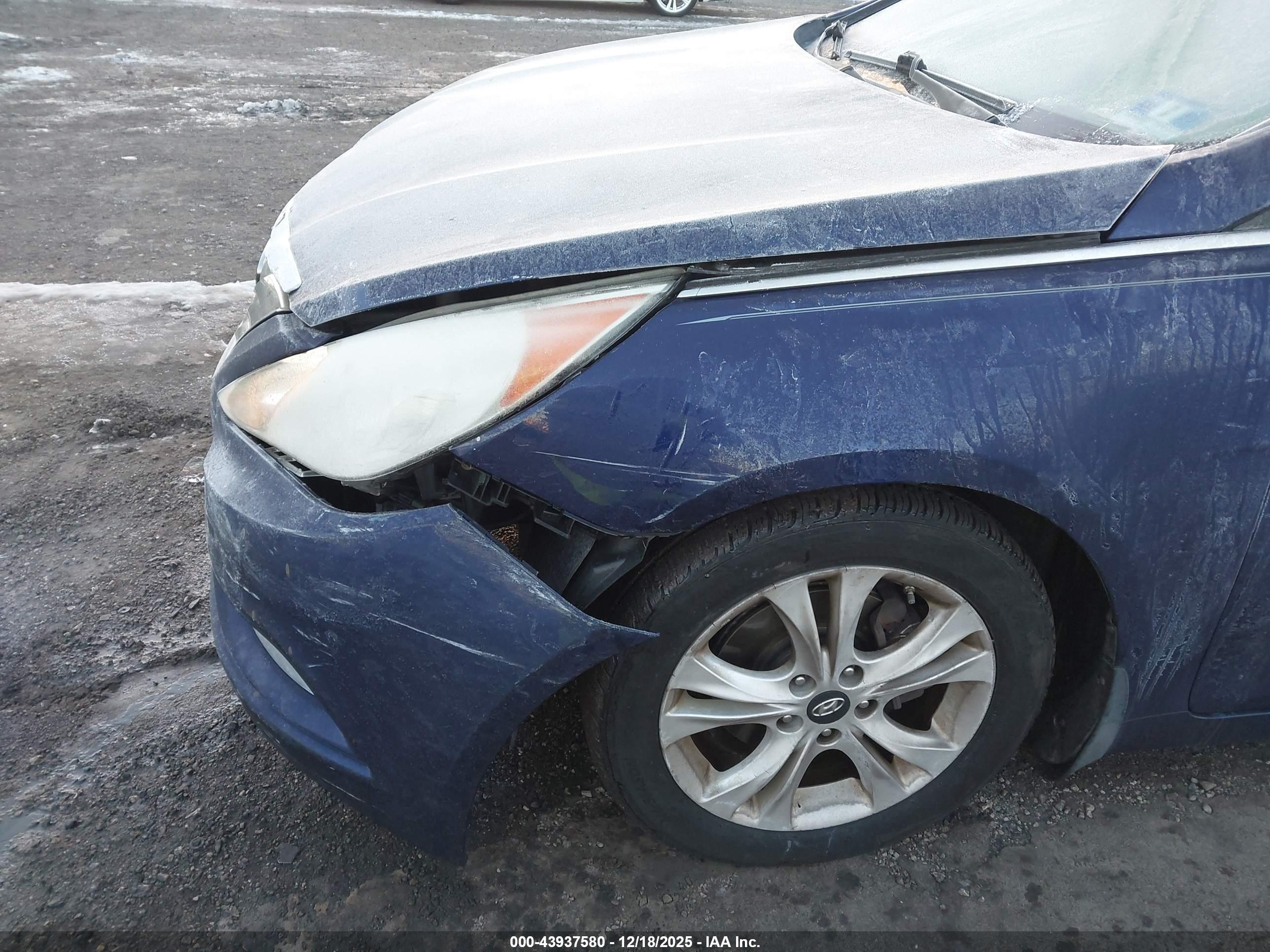 HYUNDAI SONATA image 6