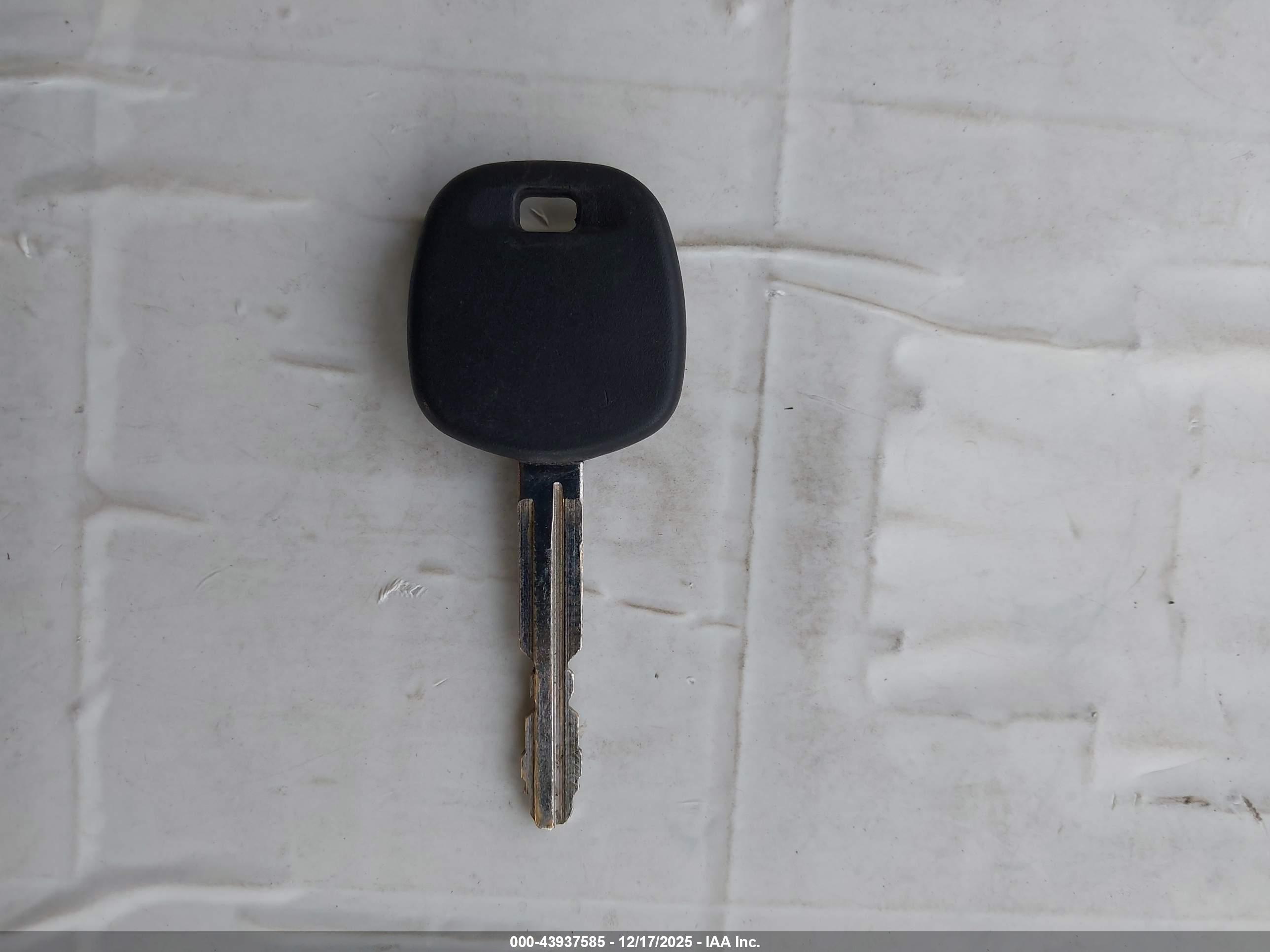 TOYOTA 4RUNNER image 11