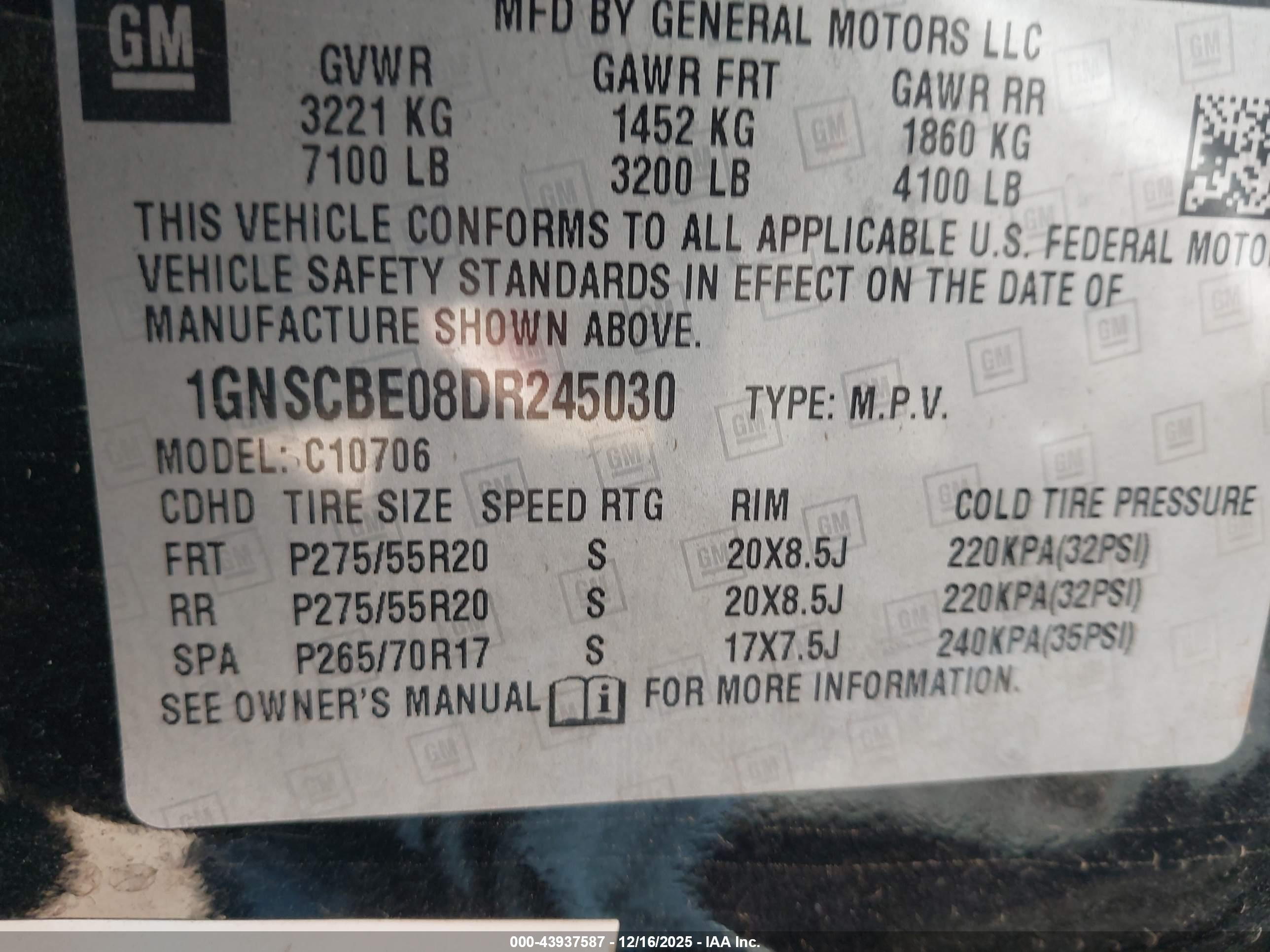 CHEVROLET TAHOE image 9