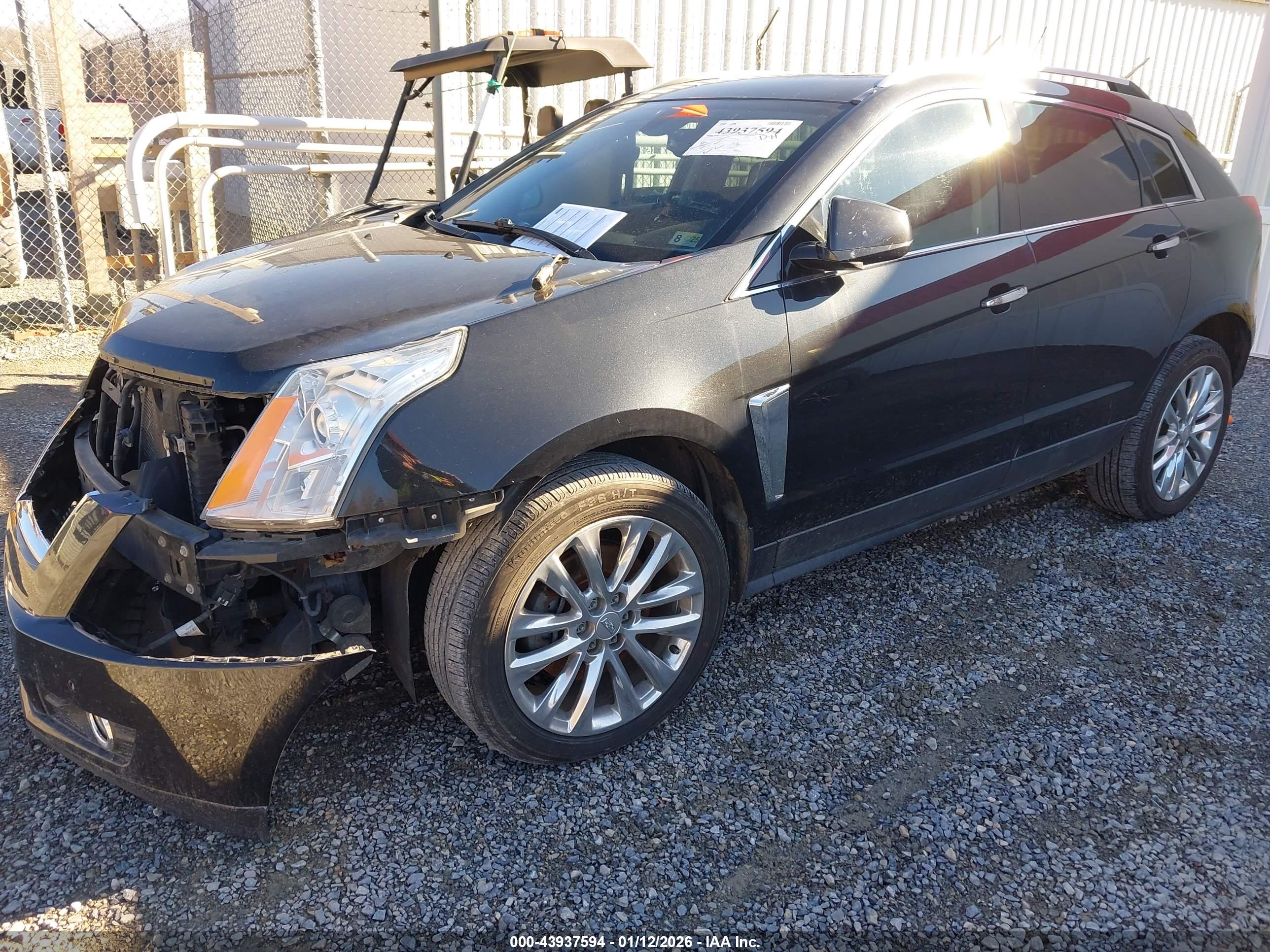 CADILLAC SRX image 2