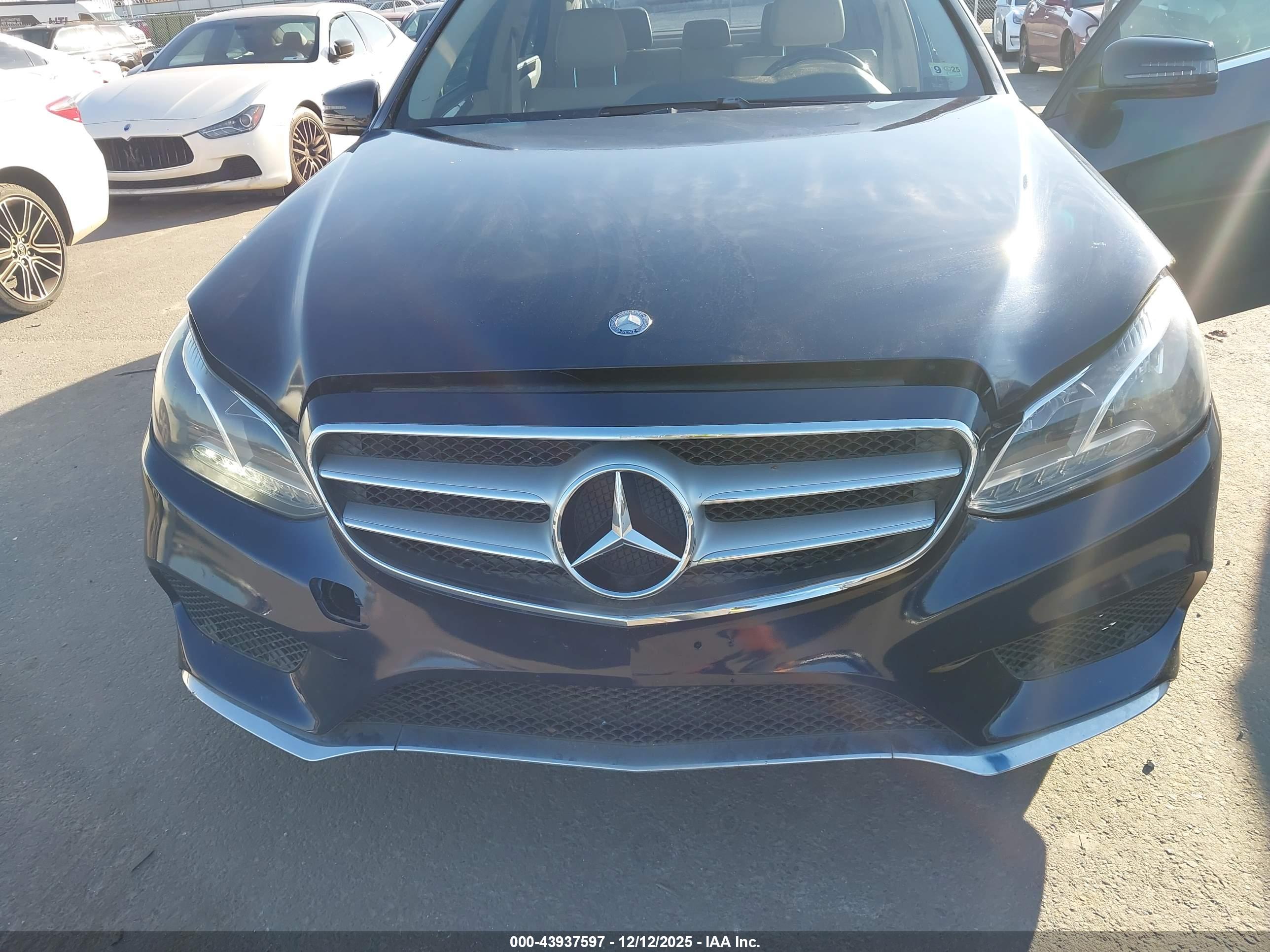 MERCEDES-BENZ E image 6