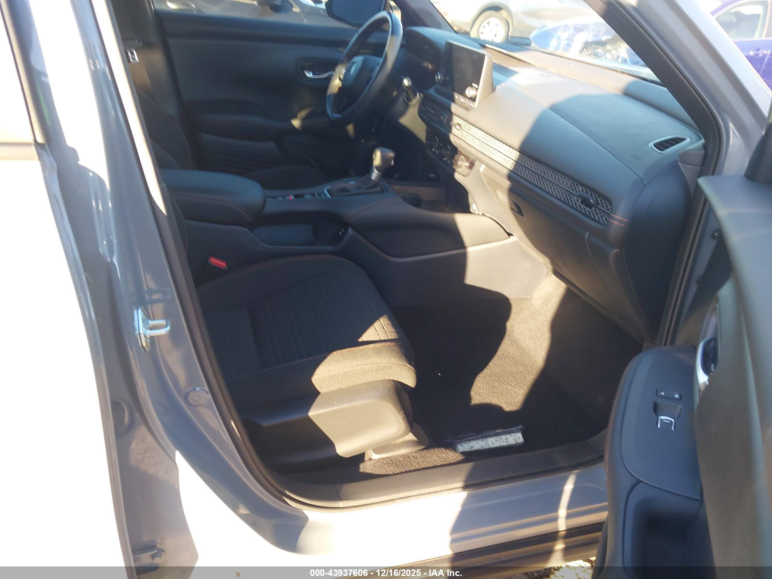 HONDA HR-V image 5