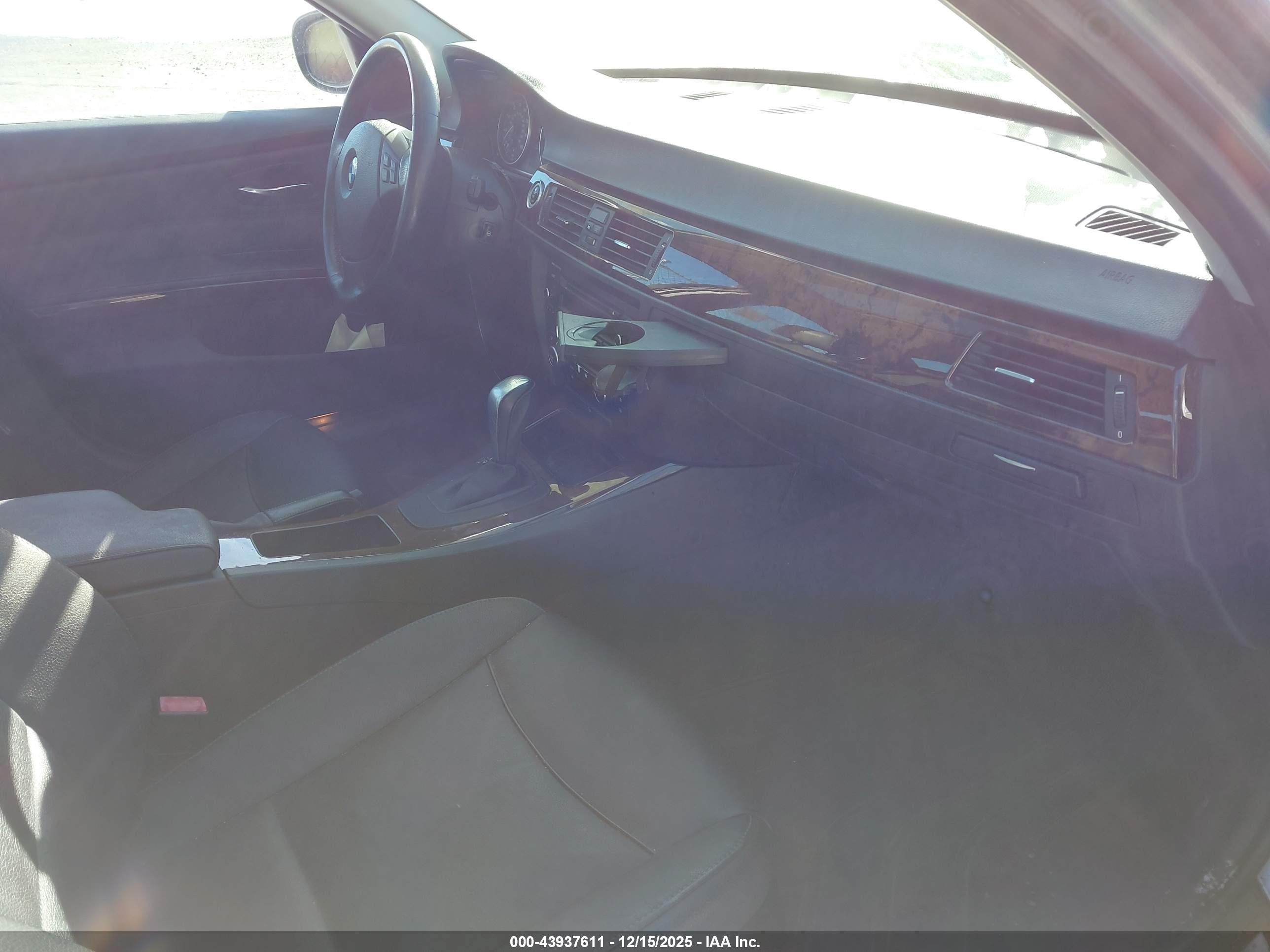 BMW 328I image 5
