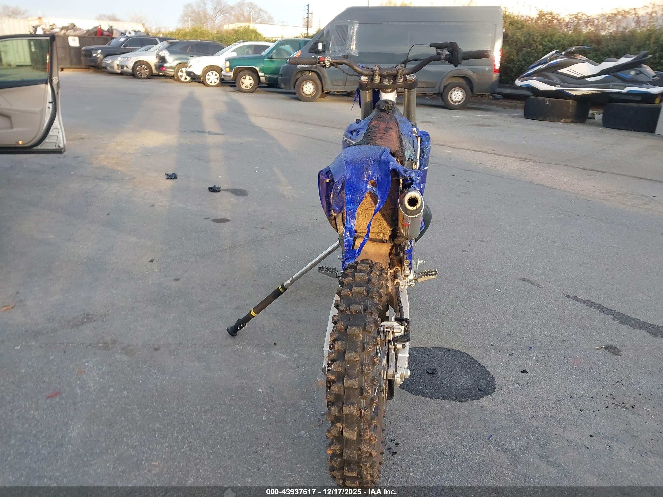 YAMAHA YZ250 image 6