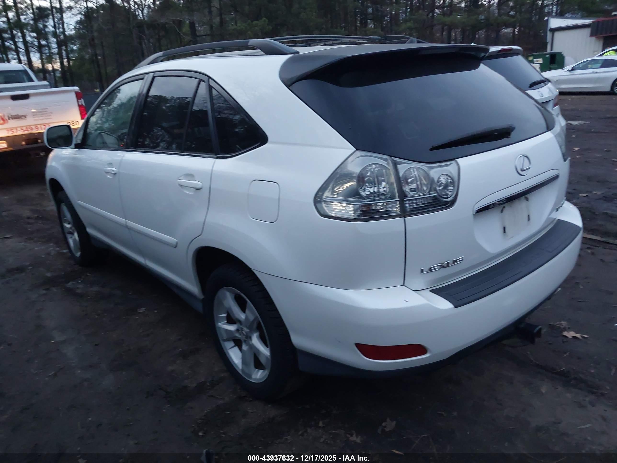 LEXUS RX image 3