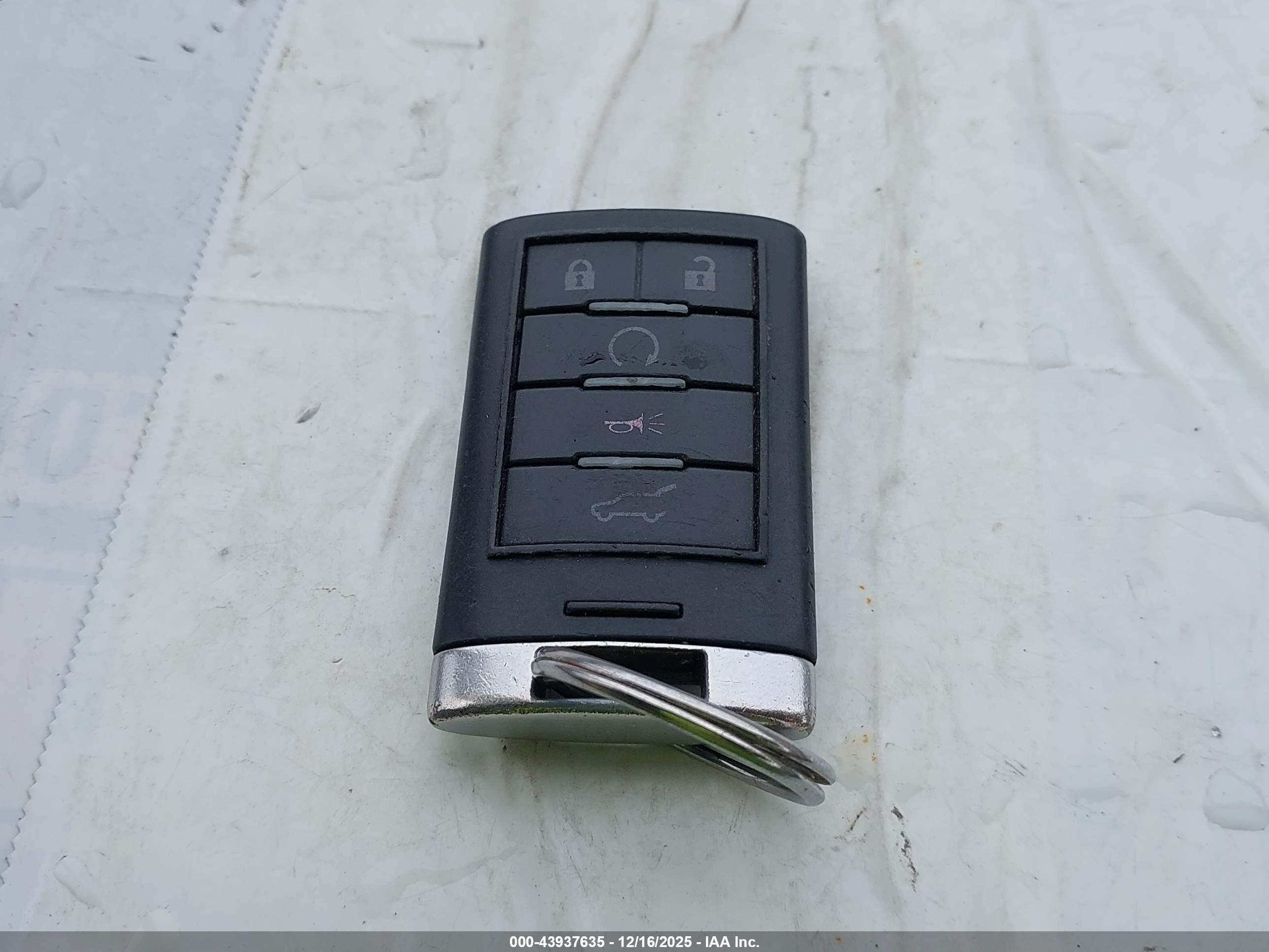 CADILLAC SRX image 11