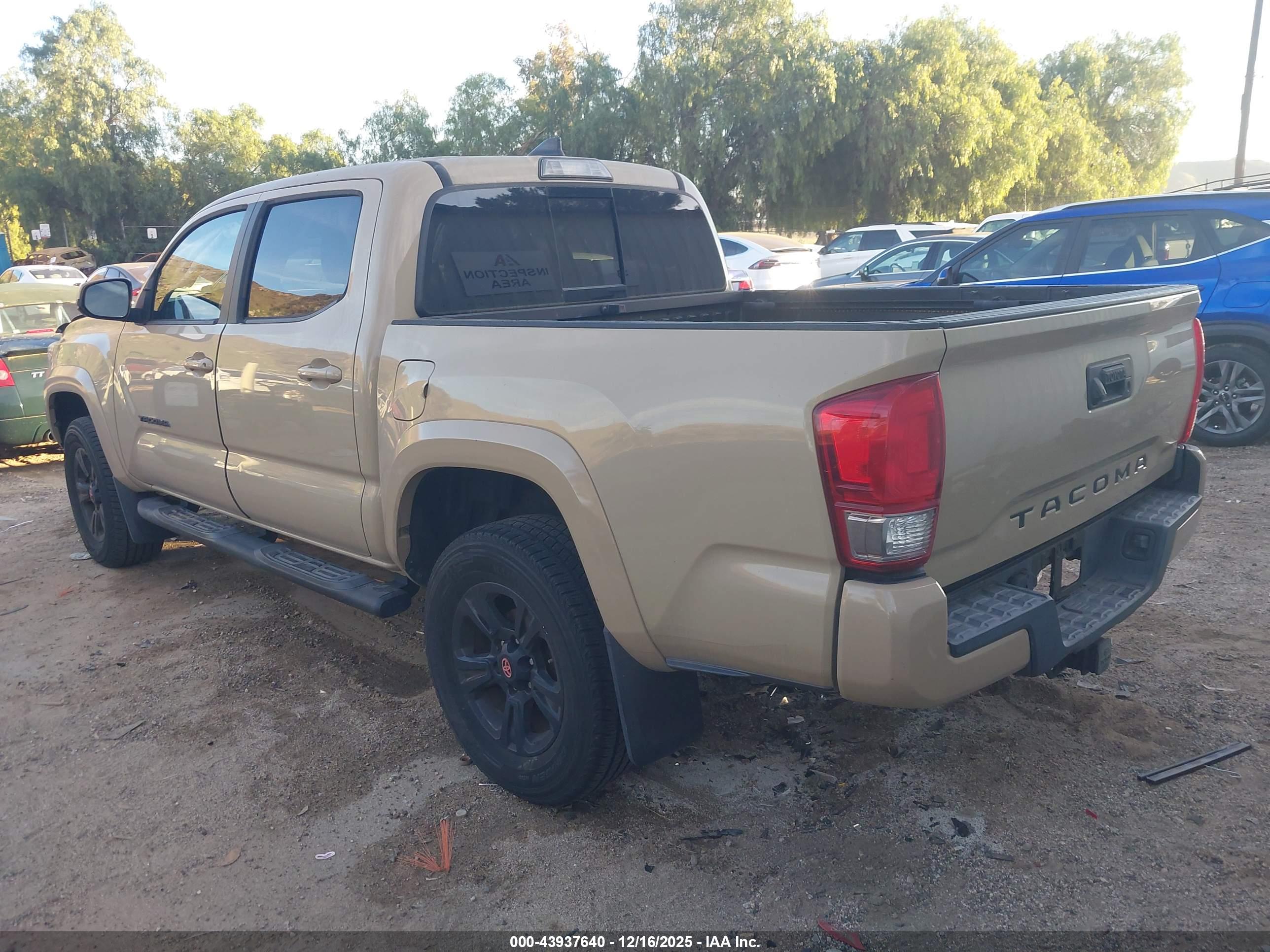 TOYOTA TACOMA image 3