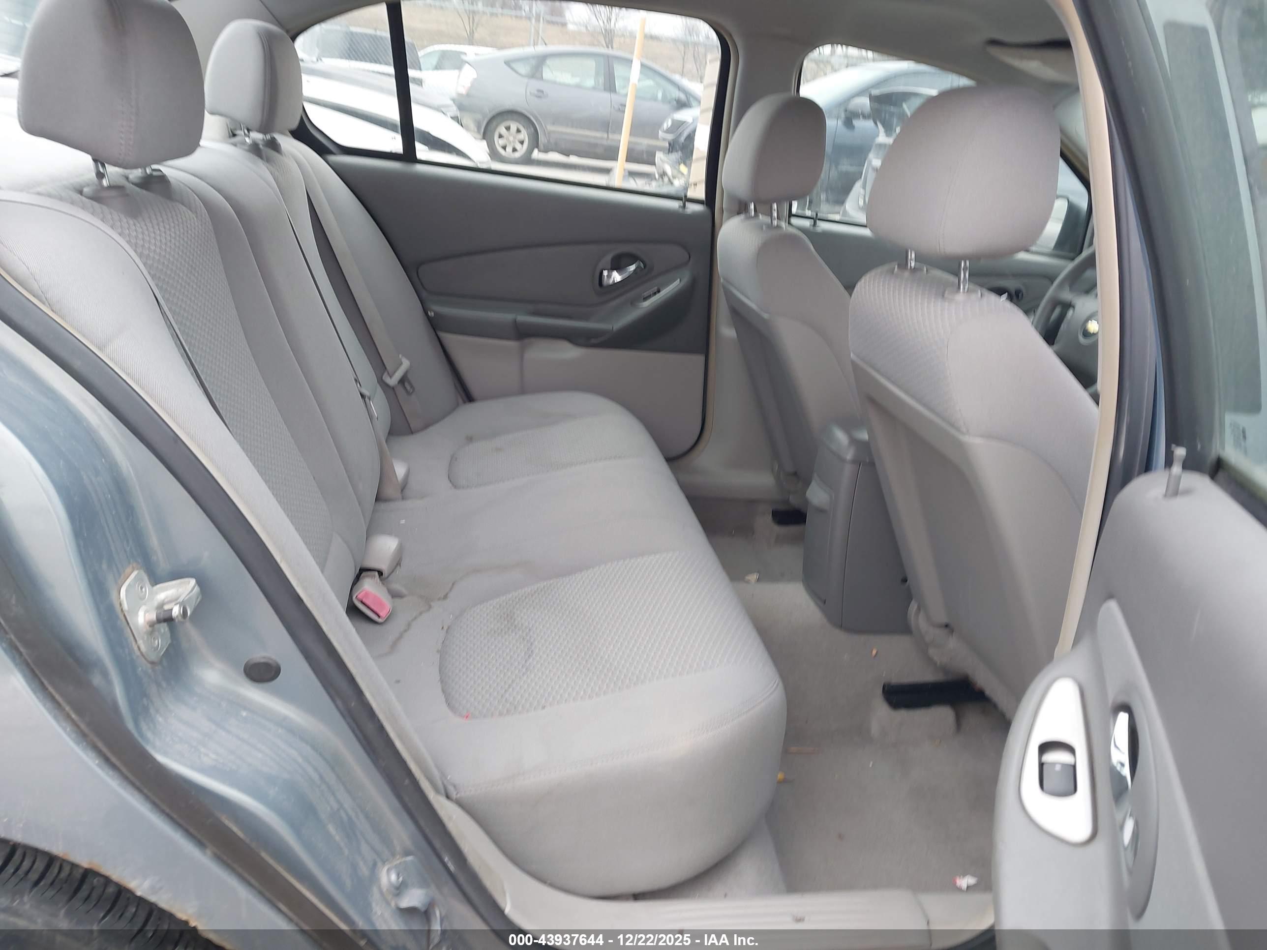 CHEVROLET MALIBU image 8