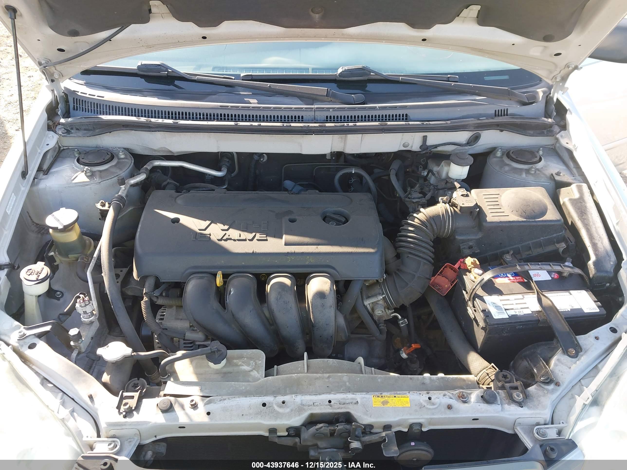 TOYOTA COROLLA image 10