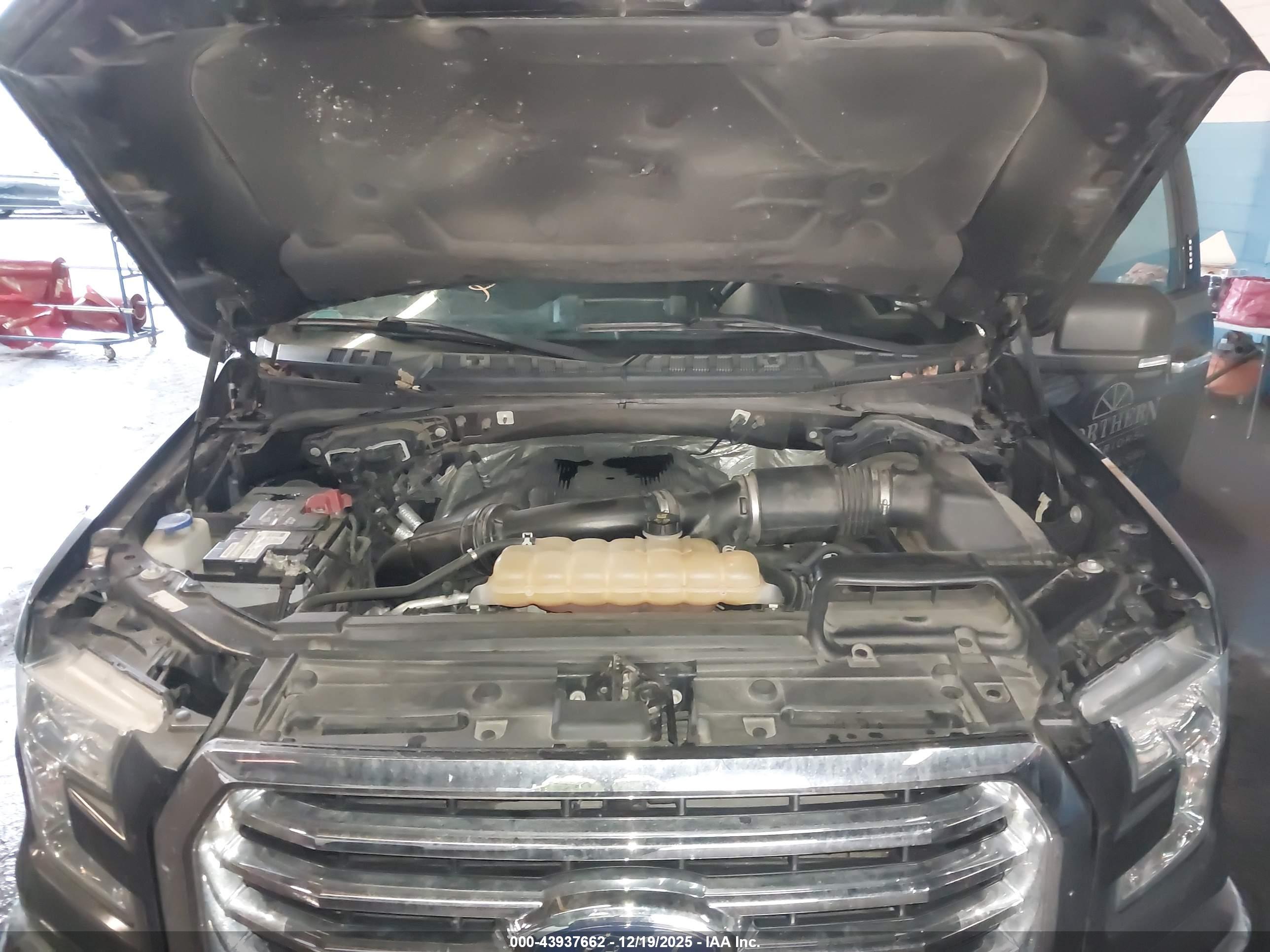 FORD F-150 image 10