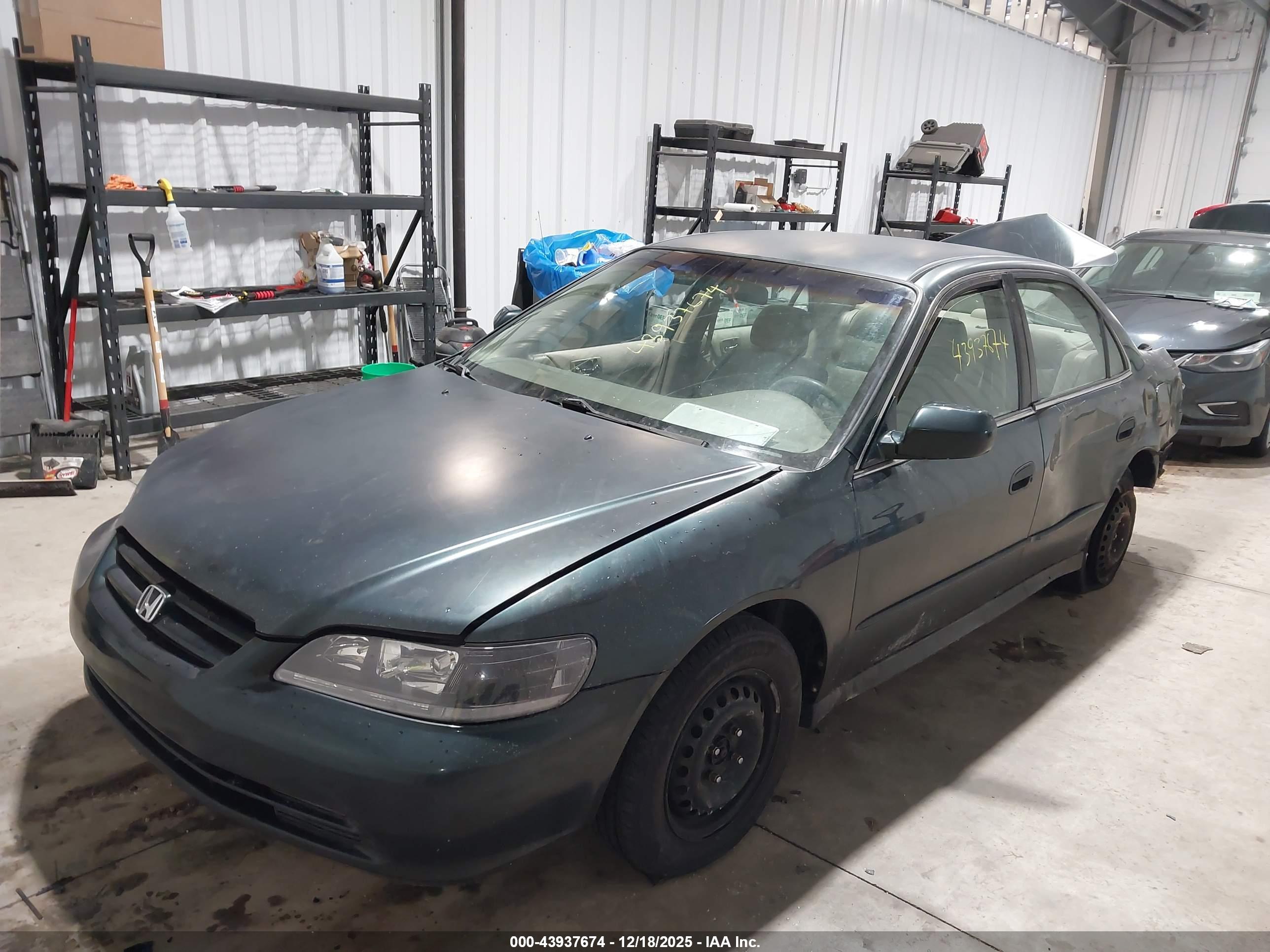 HONDA ACCORD image 2