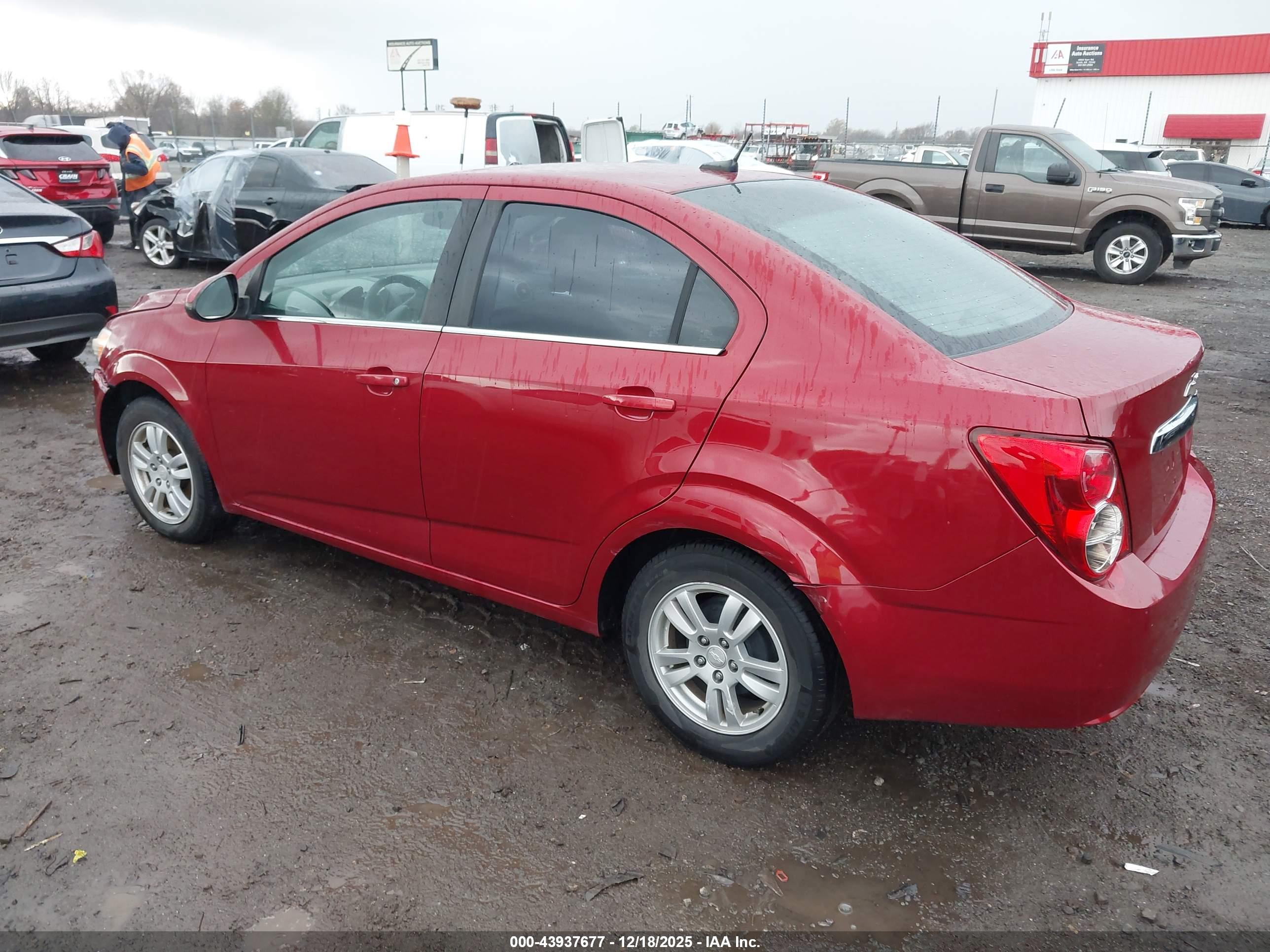 CHEVROLET SONIC image 3