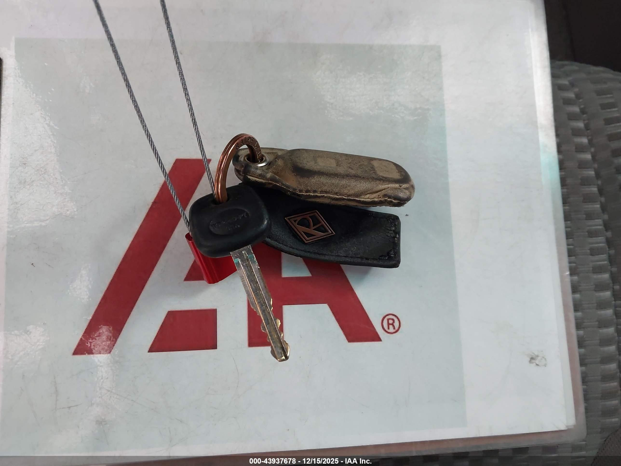 TOYOTA 4RUNNER image 11