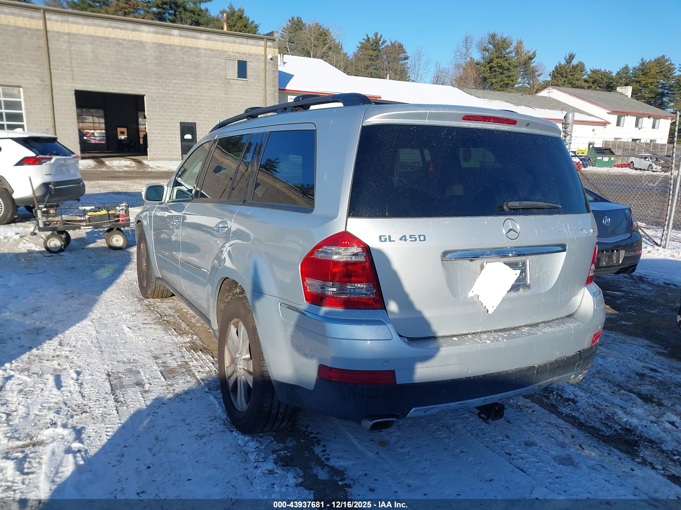MERCEDES-BENZ GL image 3
