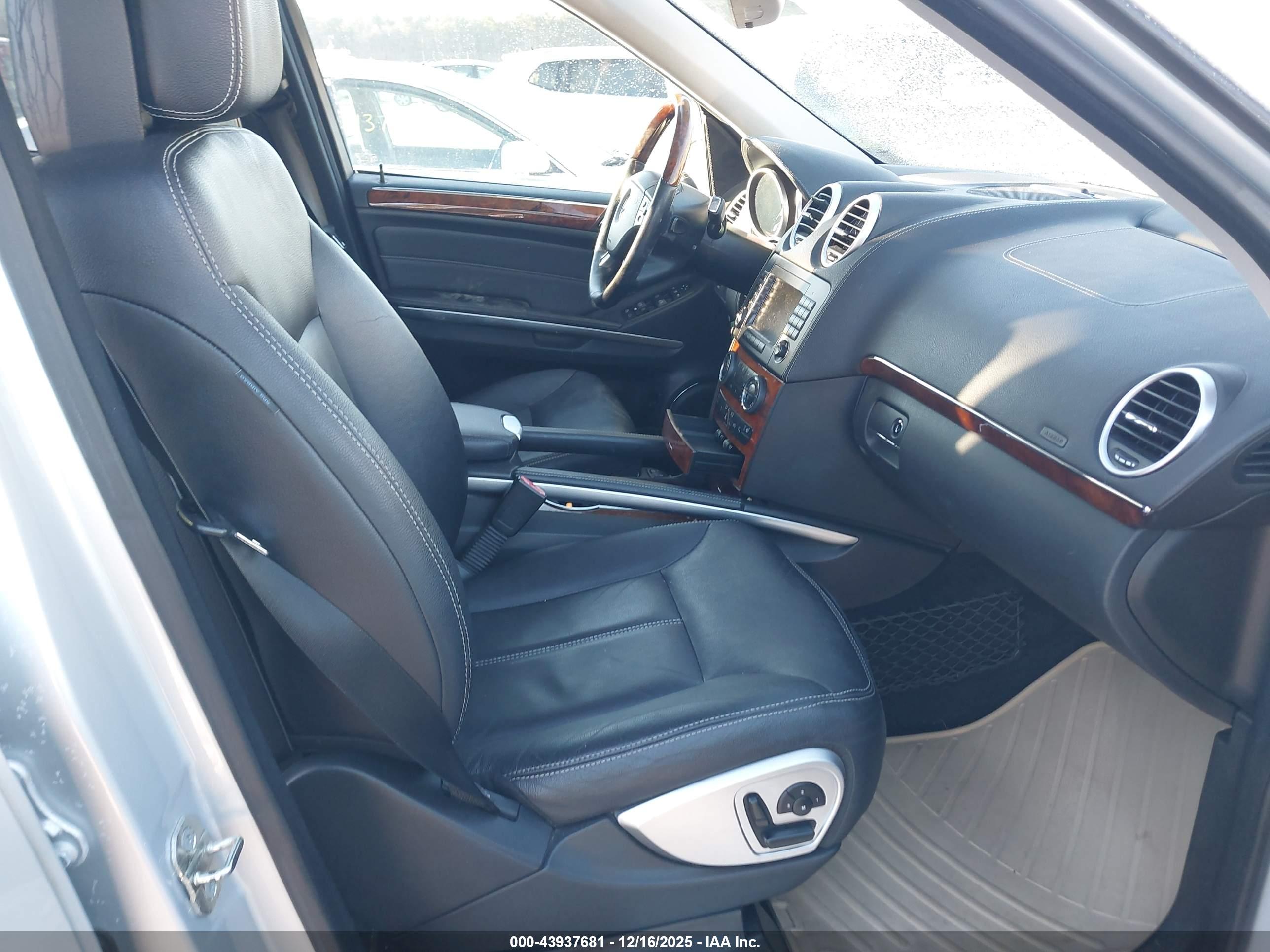 MERCEDES-BENZ GL image 5