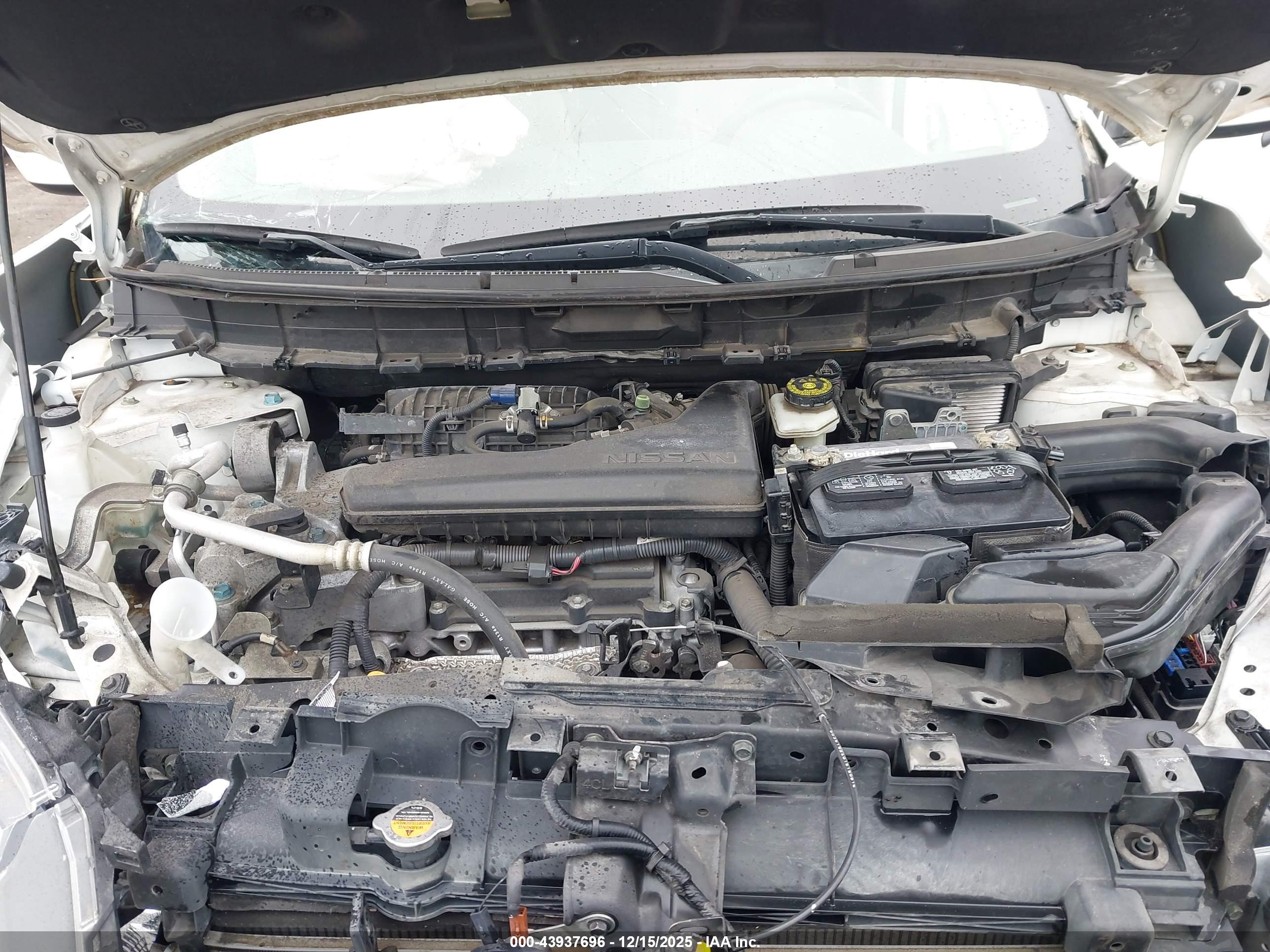 NISSAN ROGUE image 10