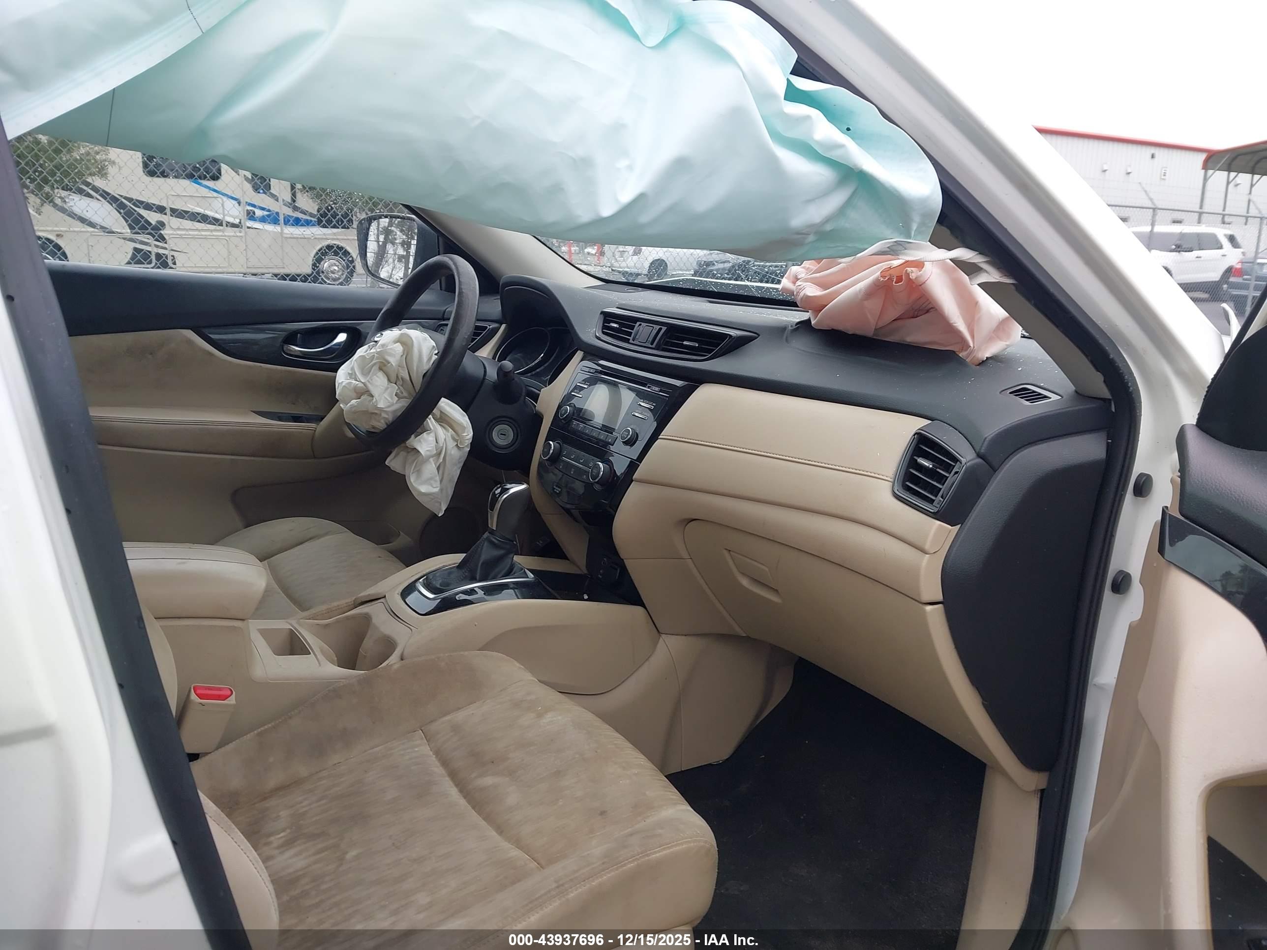 NISSAN ROGUE image 5