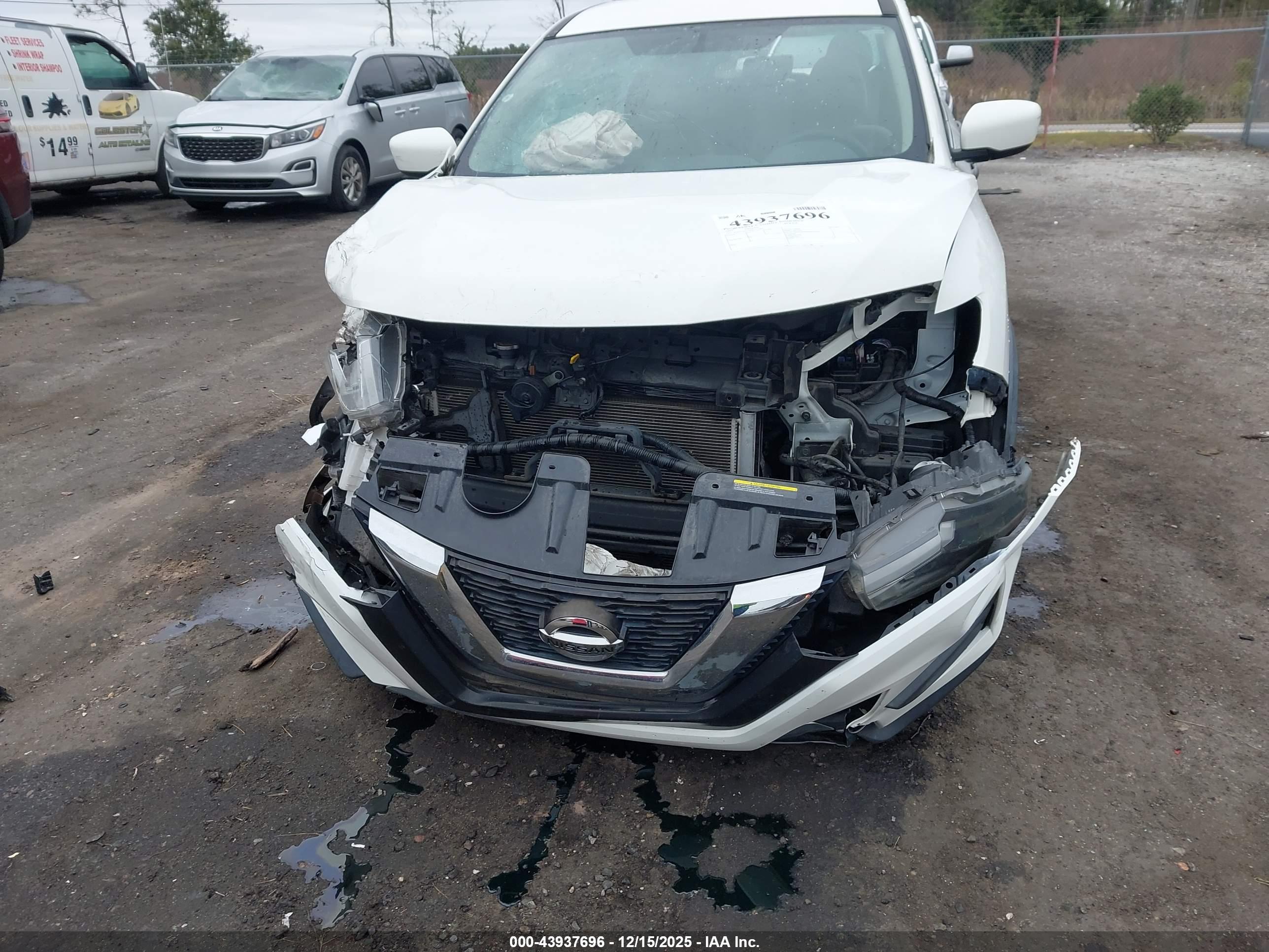 NISSAN ROGUE image 6