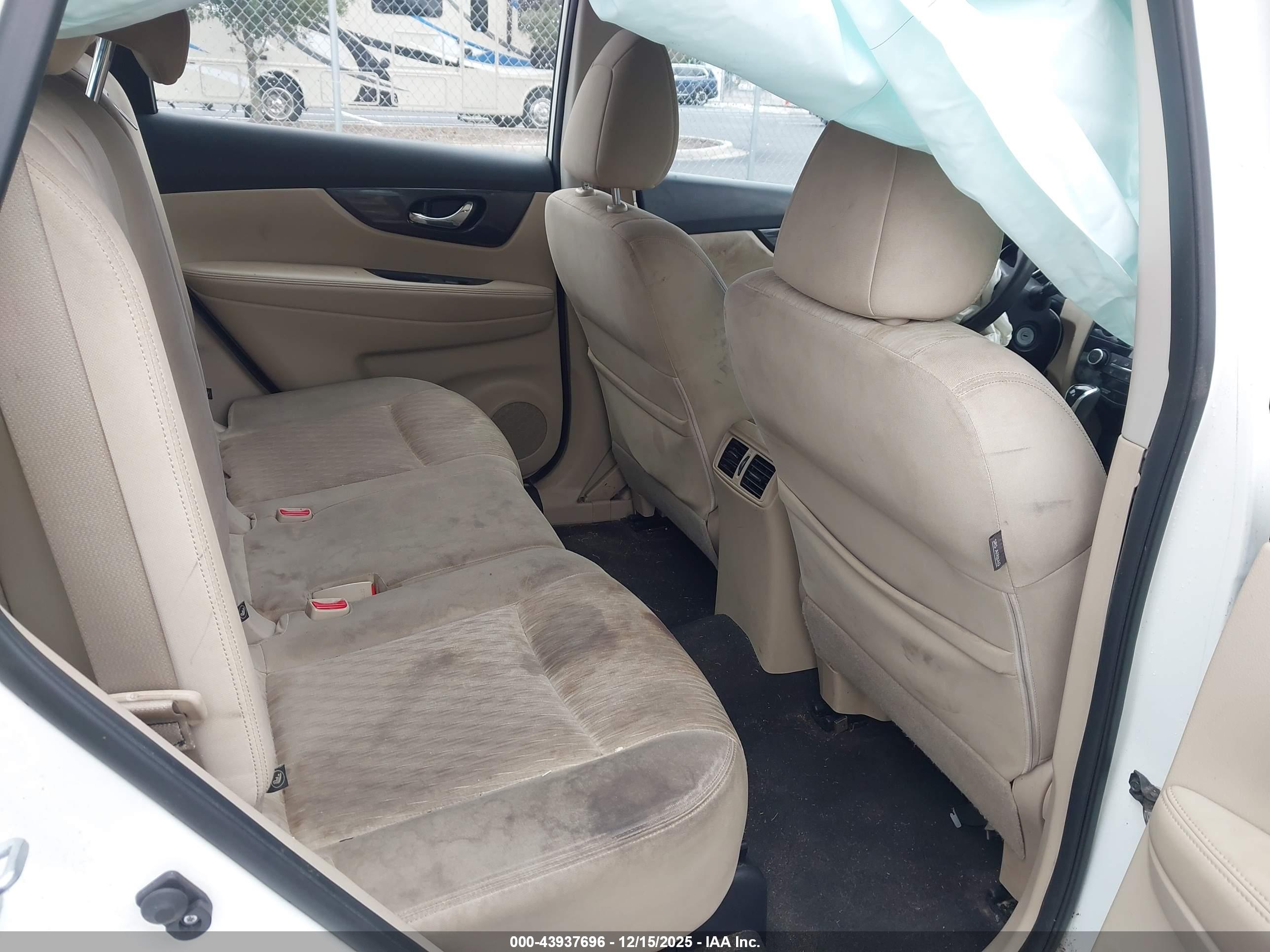 NISSAN ROGUE image 8
