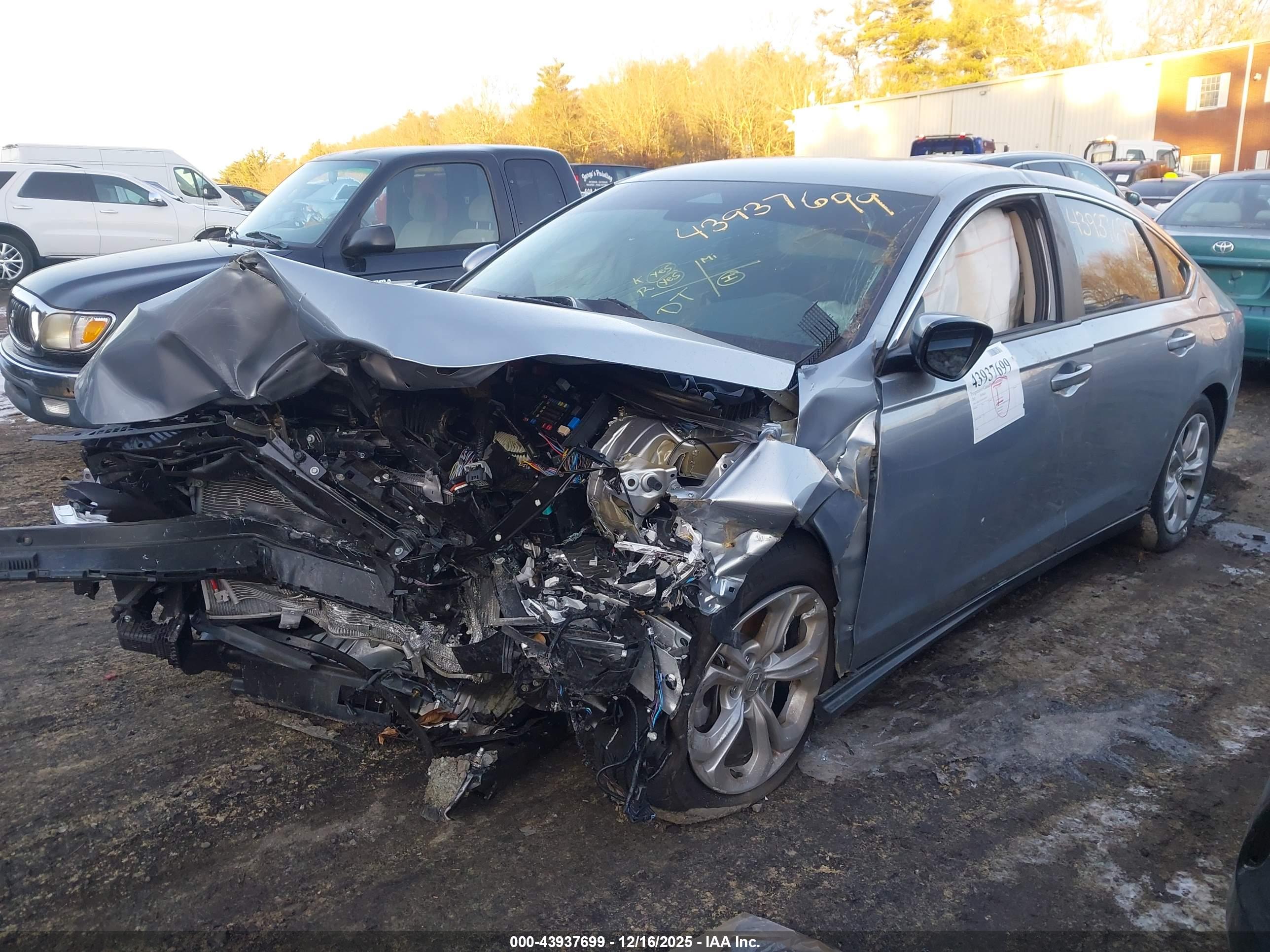 HONDA ACCORD image 2